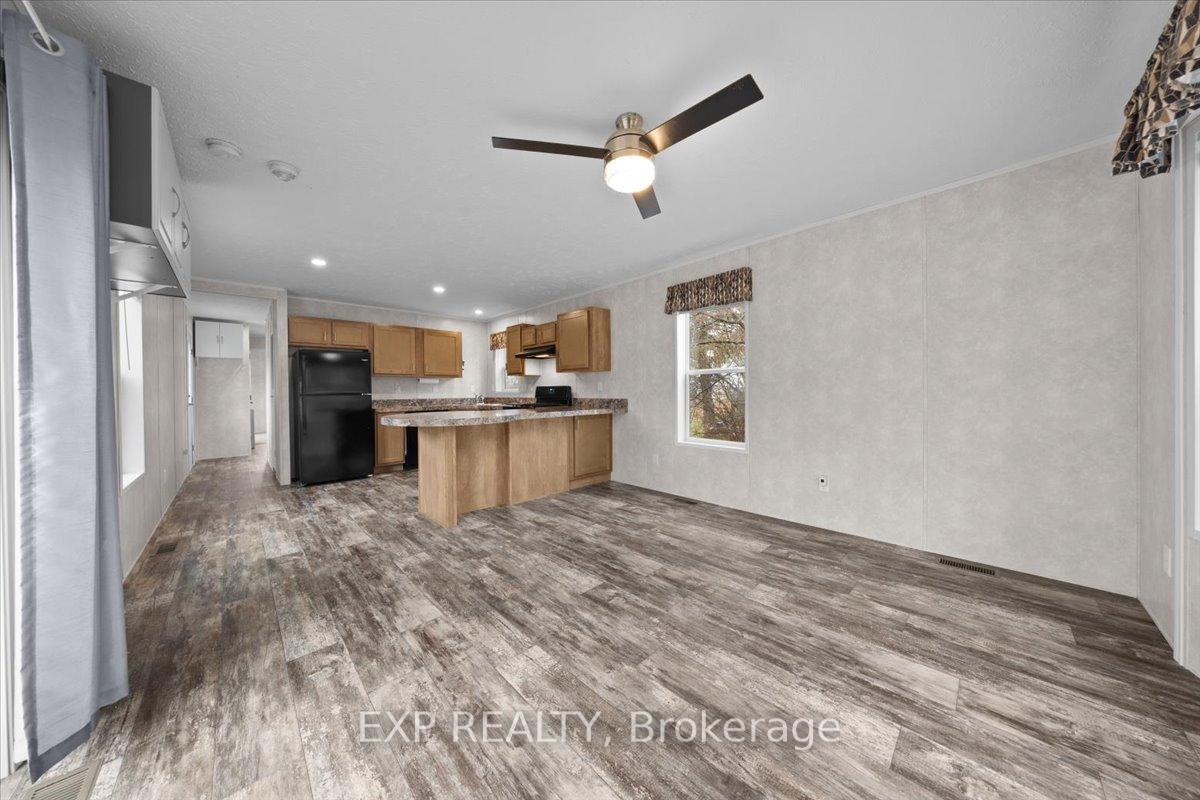 Photo 30 of 114 Harold Valley Drive, Ottawa, Kinburn — HOMEH