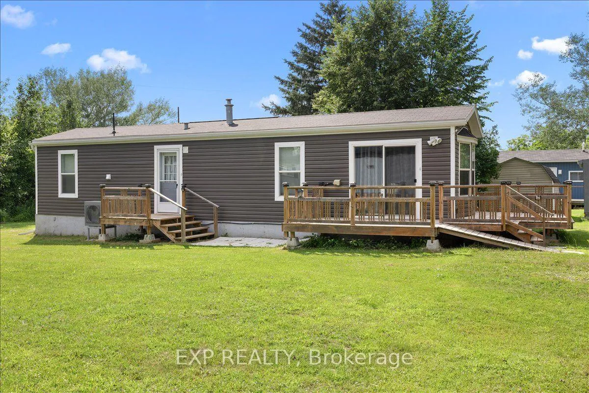 Photo 8 of 114 Harold Valley Drive, Ottawa, Kinburn — HOMEH