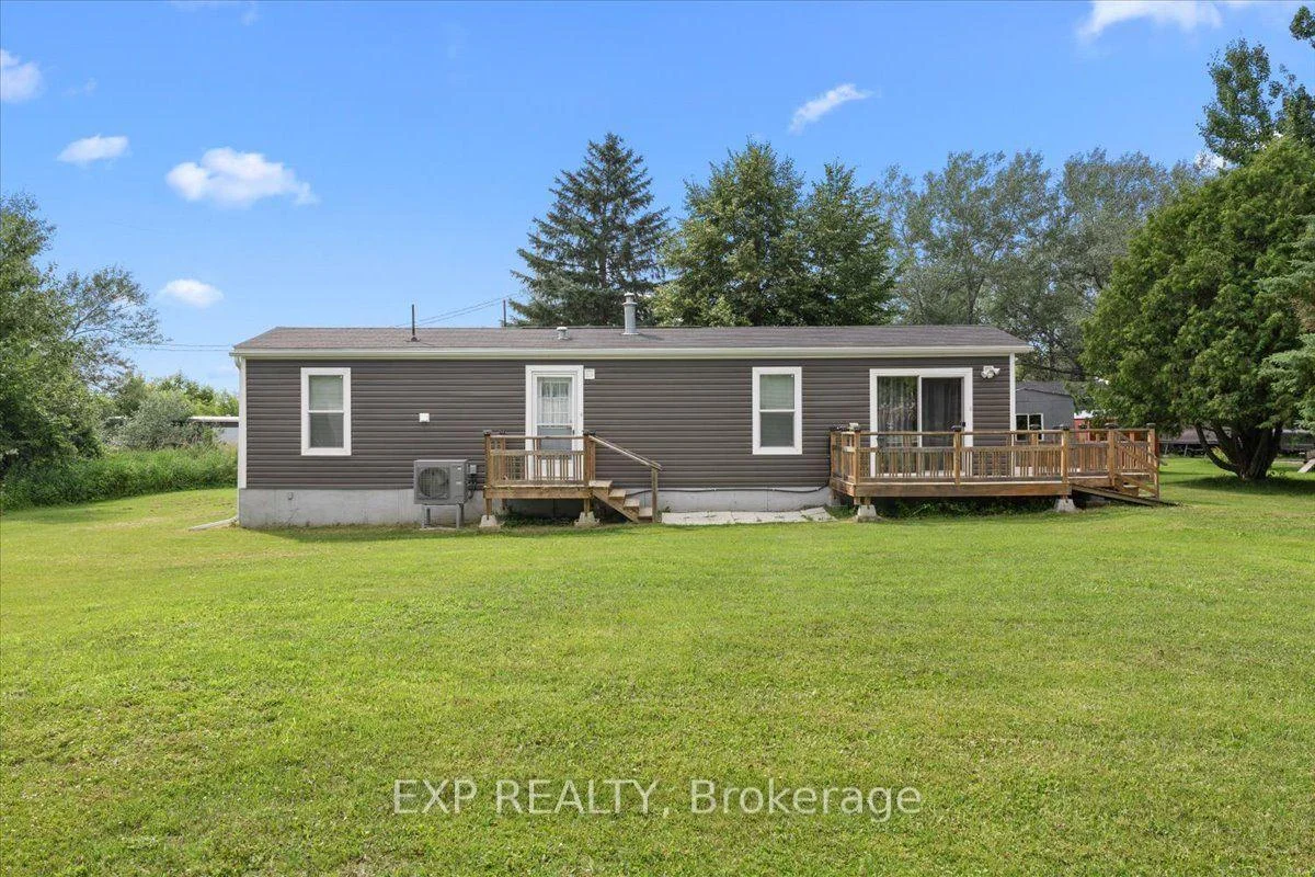 Photo 3 of 114 Harold Valley Drive, Ottawa, Kinburn — HOMEH