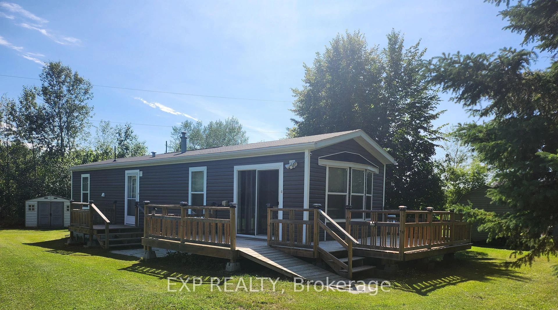 Photo 4 of 114 Harold Valley Drive, Ottawa, Kinburn — HOMEH