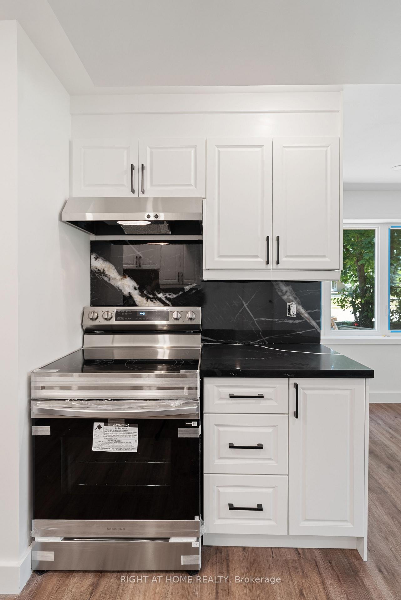 Photo 23 of Unit 2, 578 First Street, London, East H — HOMEH