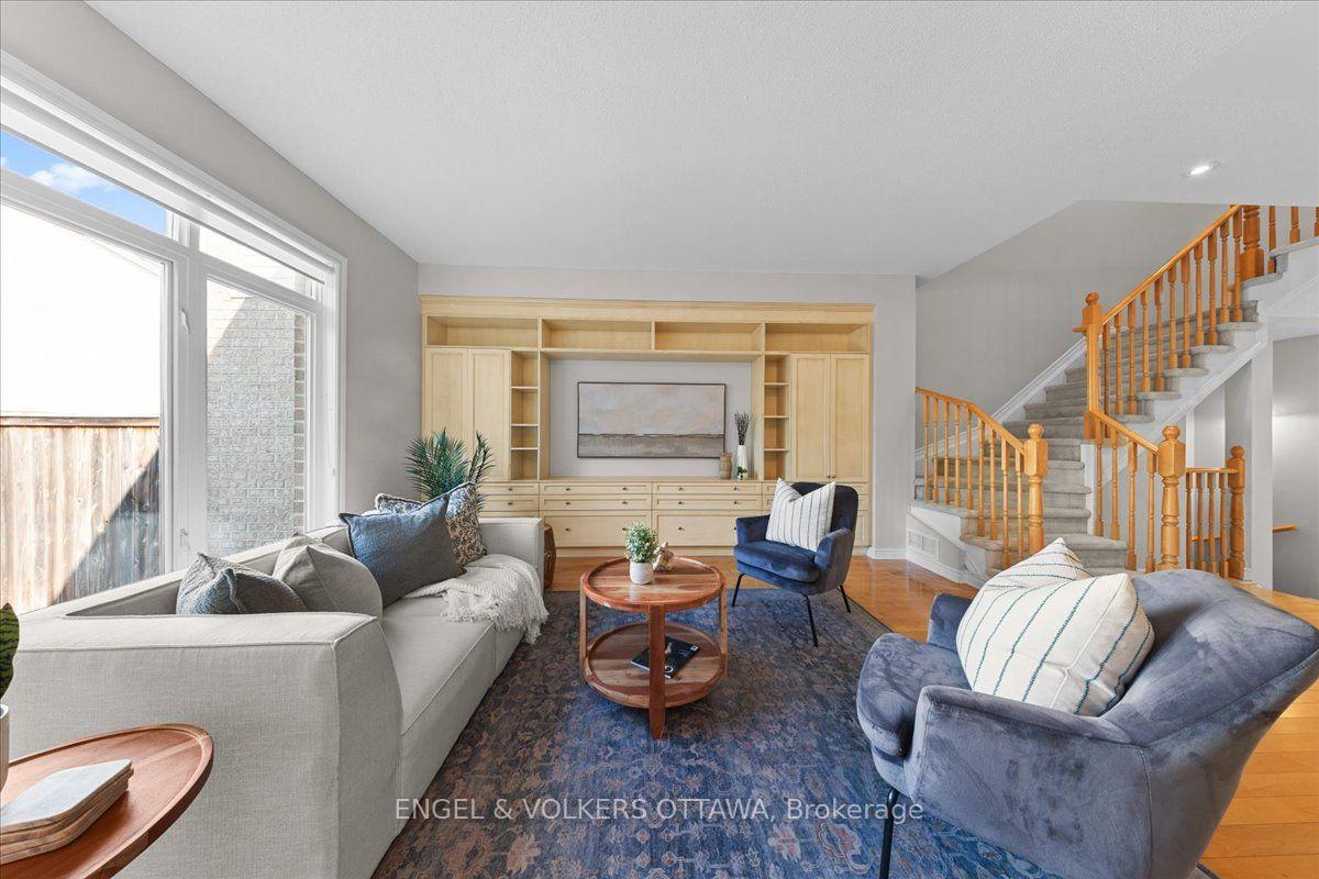 Photo 15 of 104 Jersey Tea Circle, Ottawa, Riverside South/Gloucester Glen — HOMEH