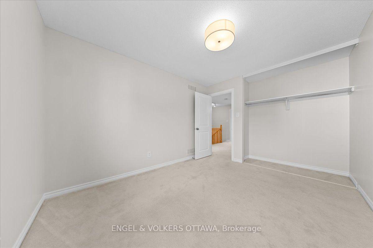 Photo 27 of 104 Jersey Tea Circle, Ottawa, Riverside South/Gloucester Glen — HOMEH