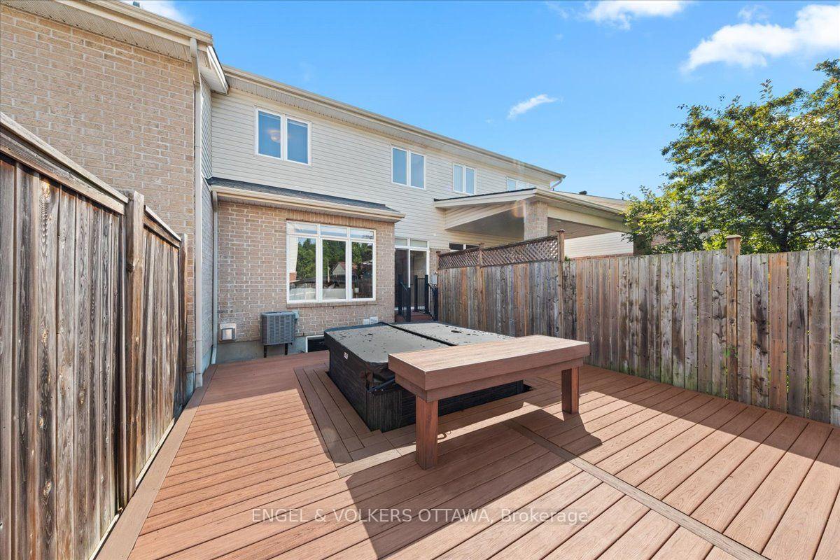 Photo 35 of 104 Jersey Tea Circle, Ottawa, Riverside South/Gloucester Glen — HOMEH