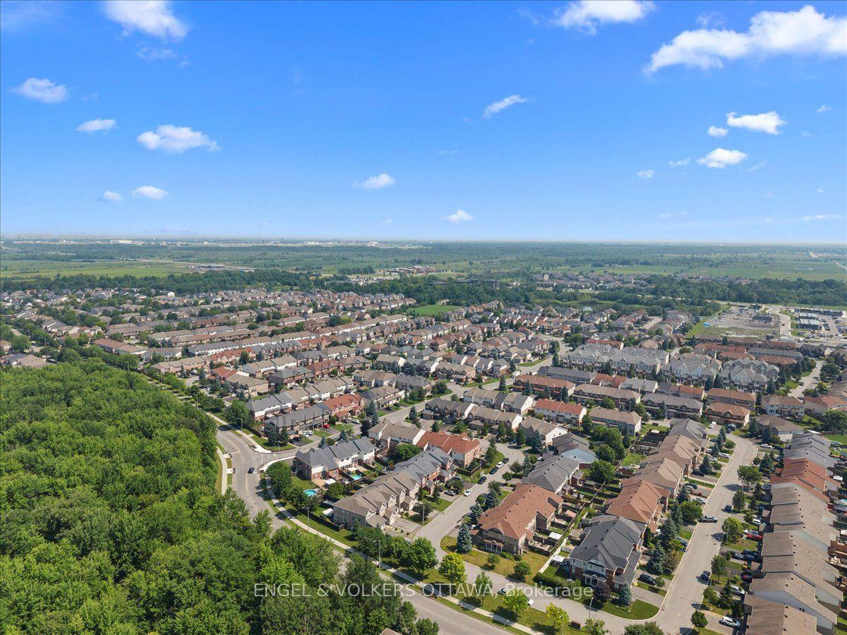 Photo 43 of 104 Jersey Tea Circle, Ottawa, Riverside South/Gloucester Glen — HOMEH