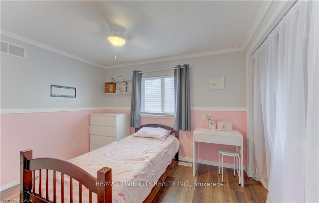 Photo 25 of 39 Chantilly Street, Kitchener, Huron Park — HOMEH