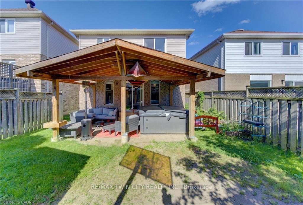 Photo 36 of 39 Chantilly Street, Kitchener, Huron Park — HOMEH