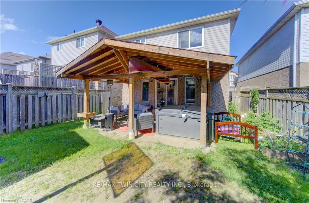 Photo 37 of 39 Chantilly Street, Kitchener, Huron Park — HOMEH