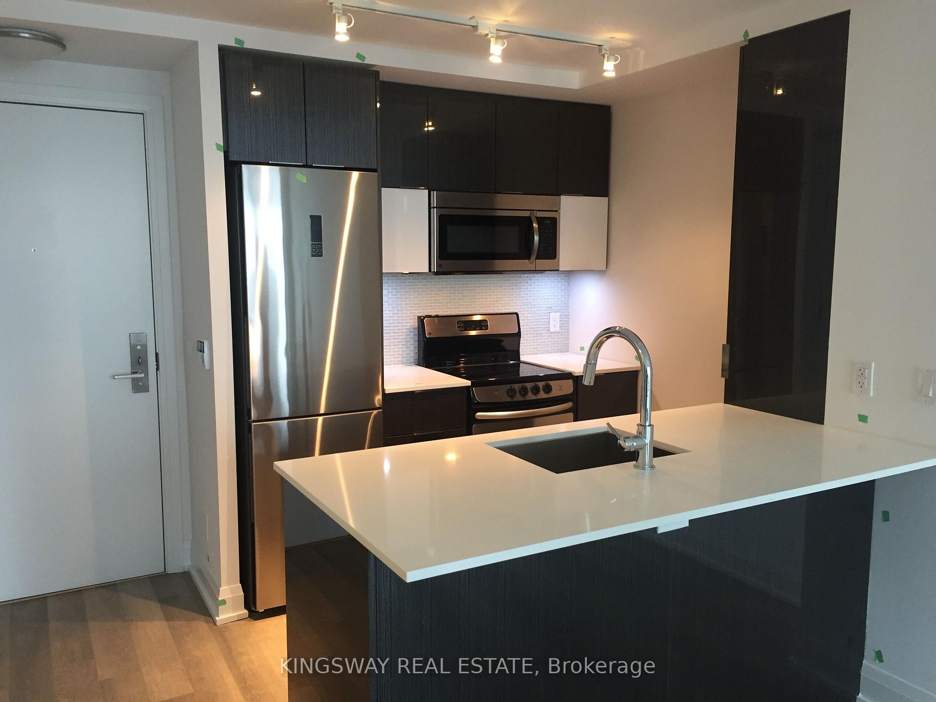 Photo 3 of Unit 4706, 56 Annie Craig Drive, Etobicoke, Mimico — HOMEH