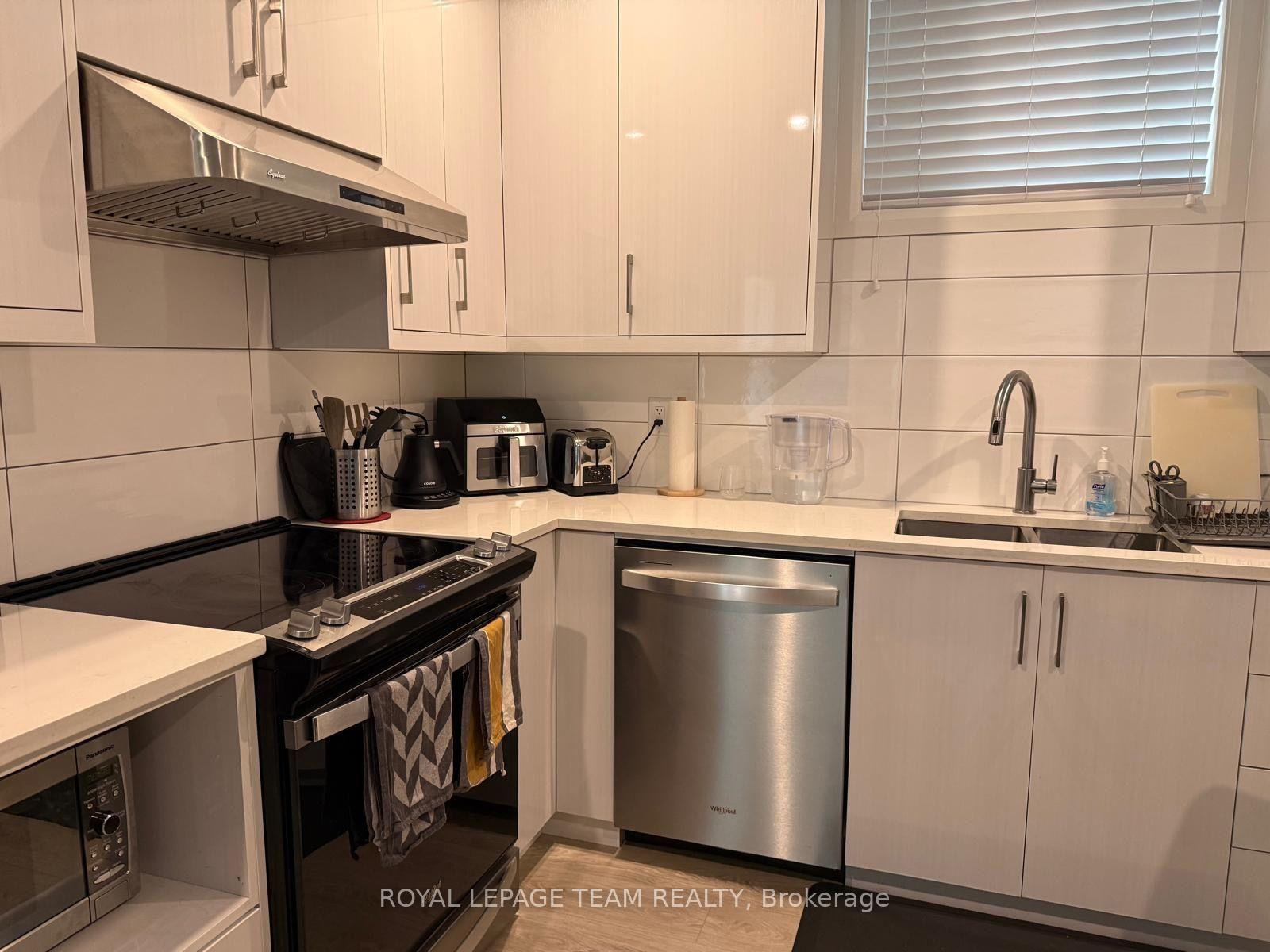 Photo 6 of Unit B, 65 Chestnut Street, Ottawa, Ottawa East — HOMEH
