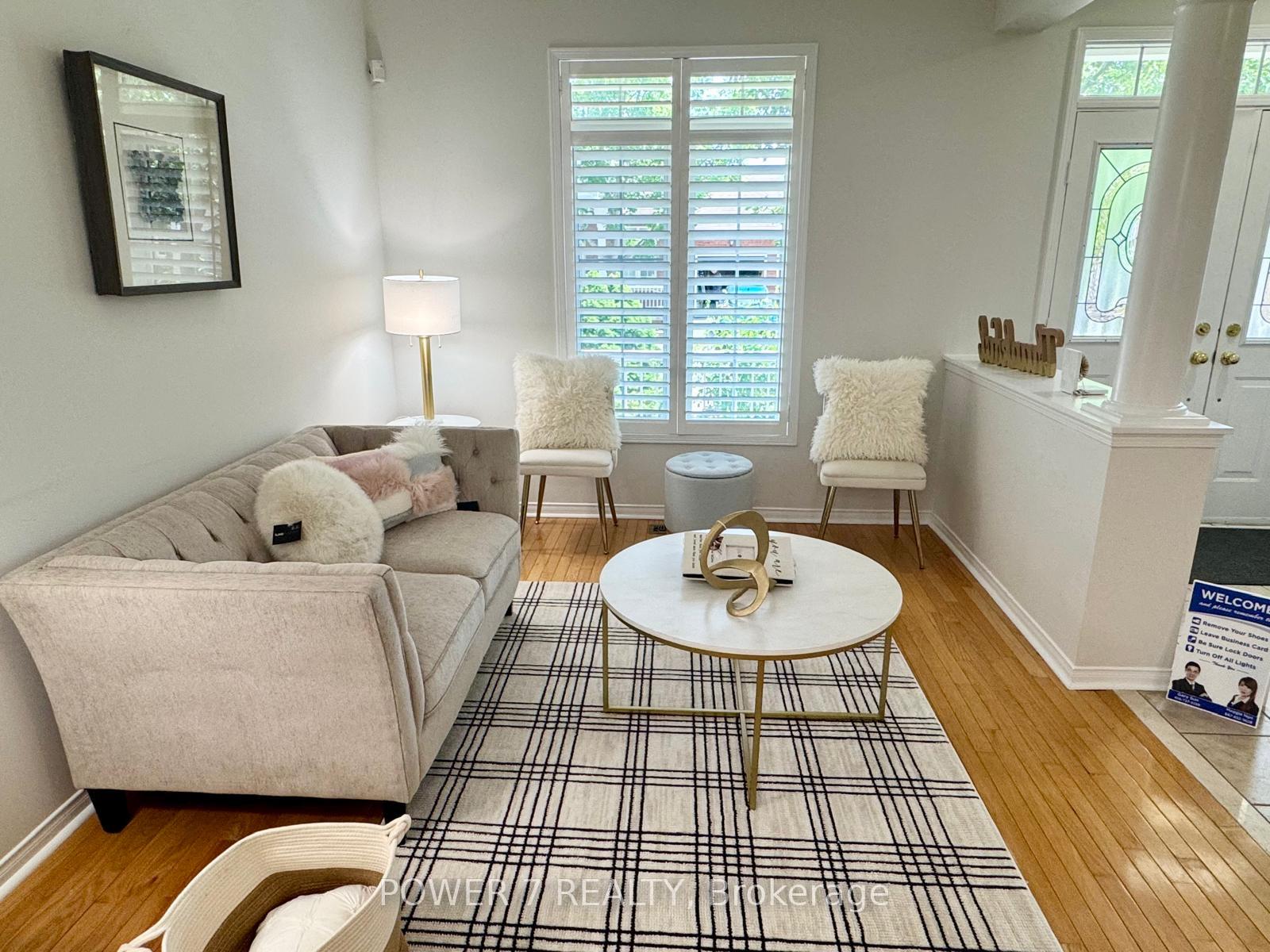 Photo 8 of 28 Cliveden Place, Markham, Berczy — HOMEH
