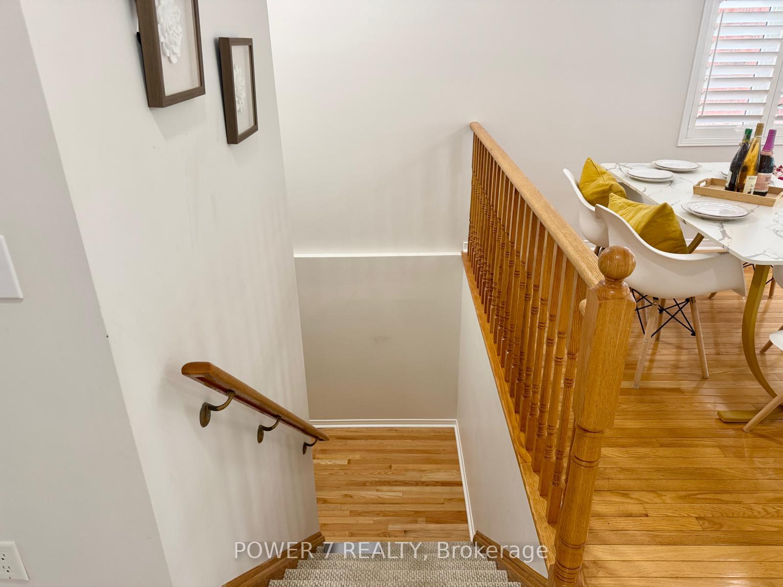 Photo 26 of 28 Cliveden Place, Markham, Berczy — HOMEH