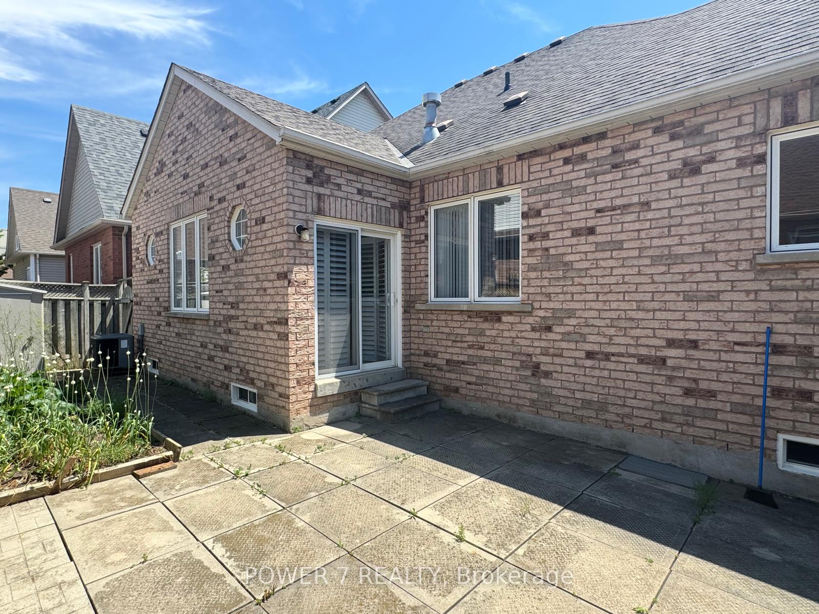 Photo 31 of 28 Cliveden Place, Markham, Berczy — HOMEH