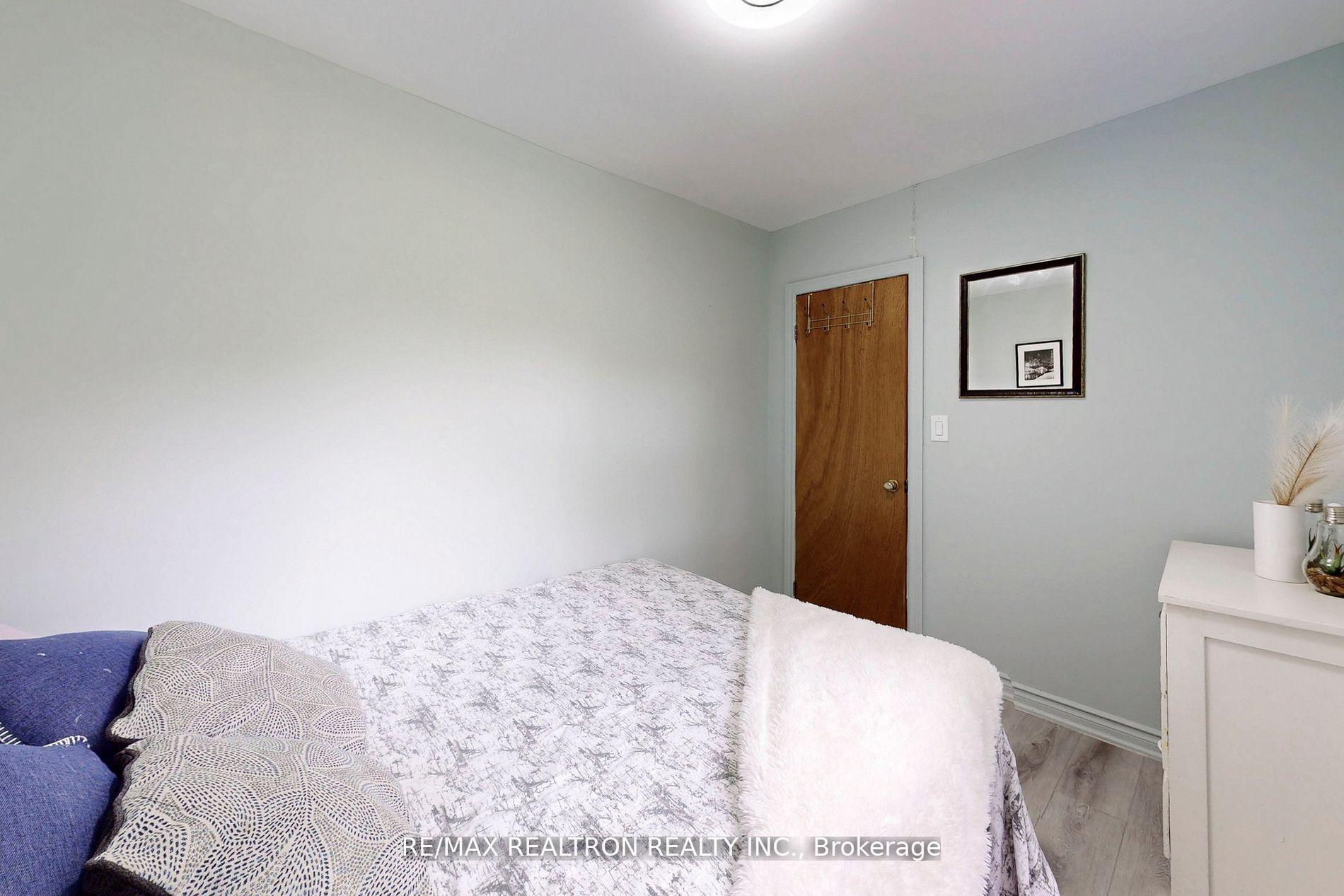 Photo 23 of 6090 Sheba Drive, Ramara, Rural Ramara — HOMEH