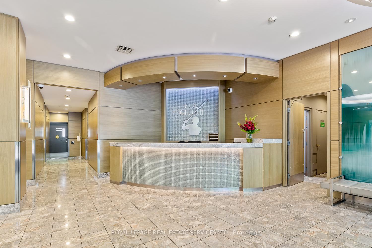 Photo 4 of Unit 1608, 44 St. Joseph Street, Toronto, Bay Street Corridor — HOMEH