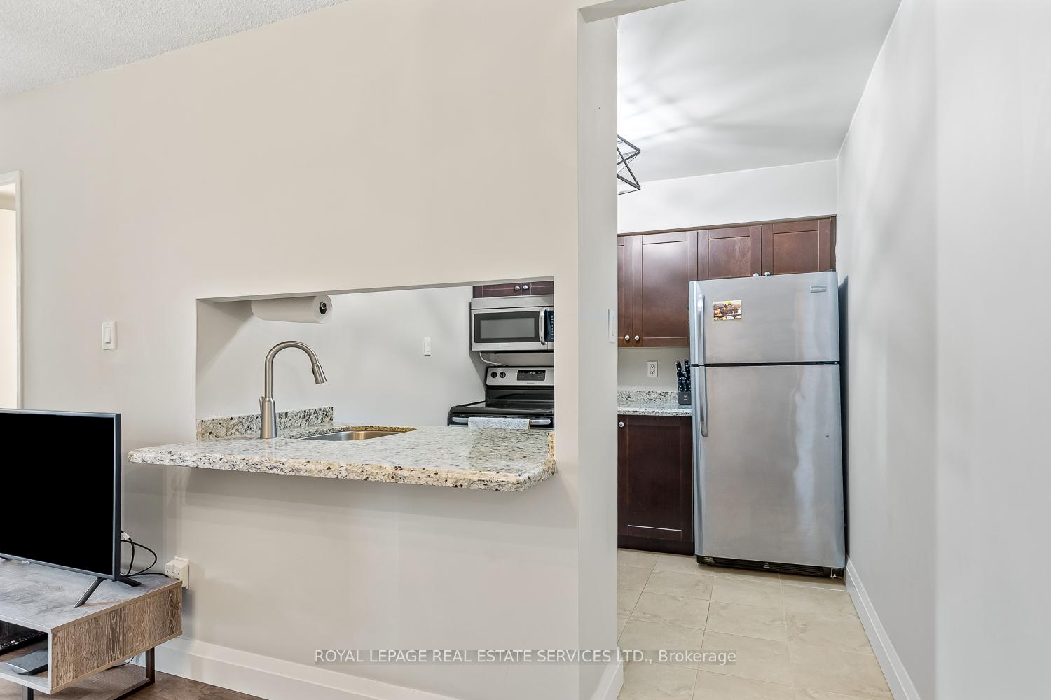 Photo 11 of Unit 1608, 44 St. Joseph Street, Toronto, Bay Street Corridor — HOMEH