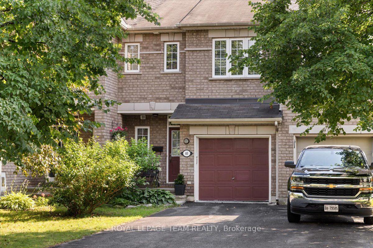 Photo 1 of 40 Saddlesmith Circle, Ottawa, Kanata - Emerald Meadows/Trailwest — HOMEH