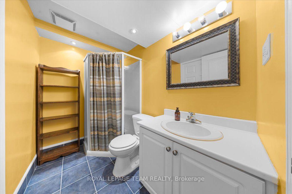 Photo 29 of 40 Saddlesmith Circle, Ottawa, Kanata - Emerald Meadows/Trailwest — HOMEH
