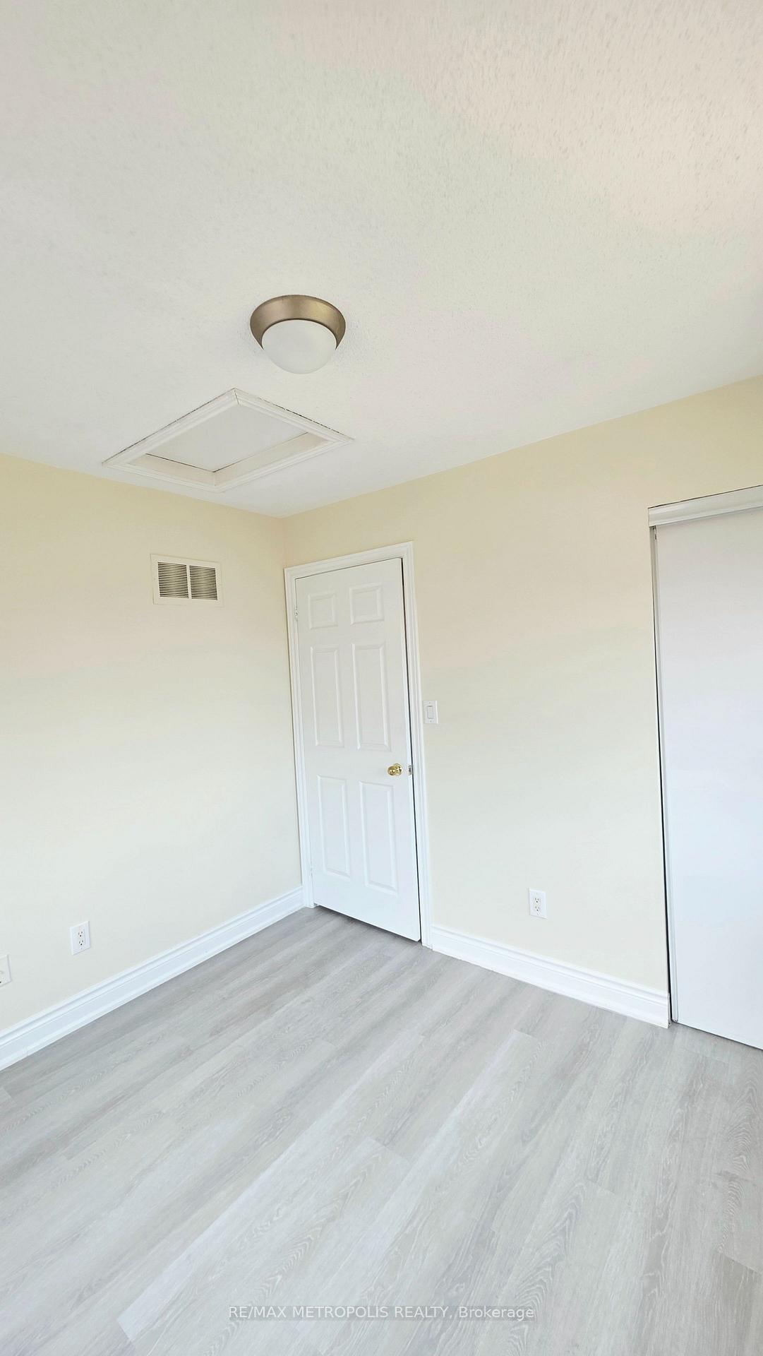 Photo 7 of Unit 210, 1795 Markham Road E, Scarborough, Malvern — HOMEH