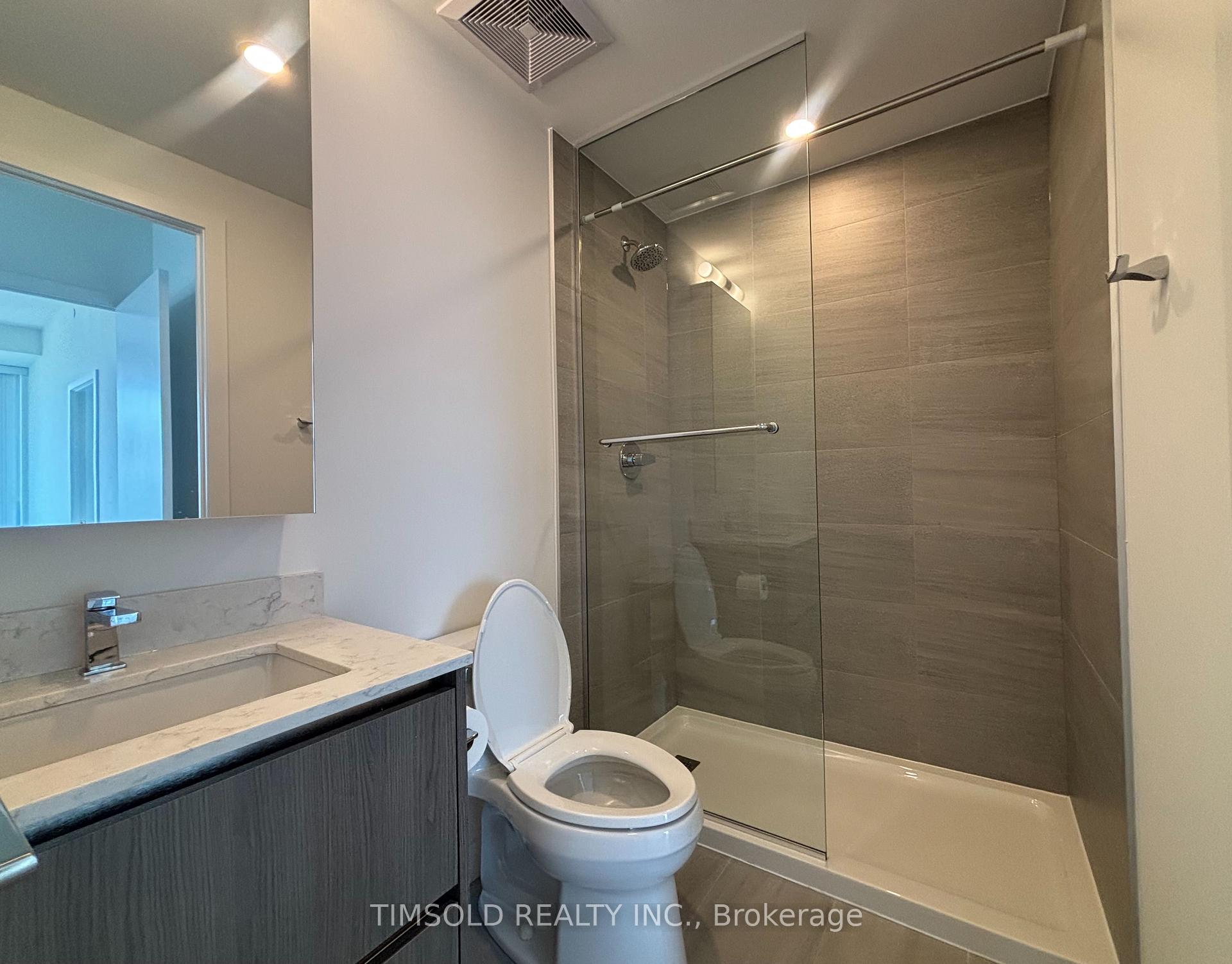 Photo 8 of Unit 916, 8188 Yonge Street, Vaughan, Uplands — HOMEH