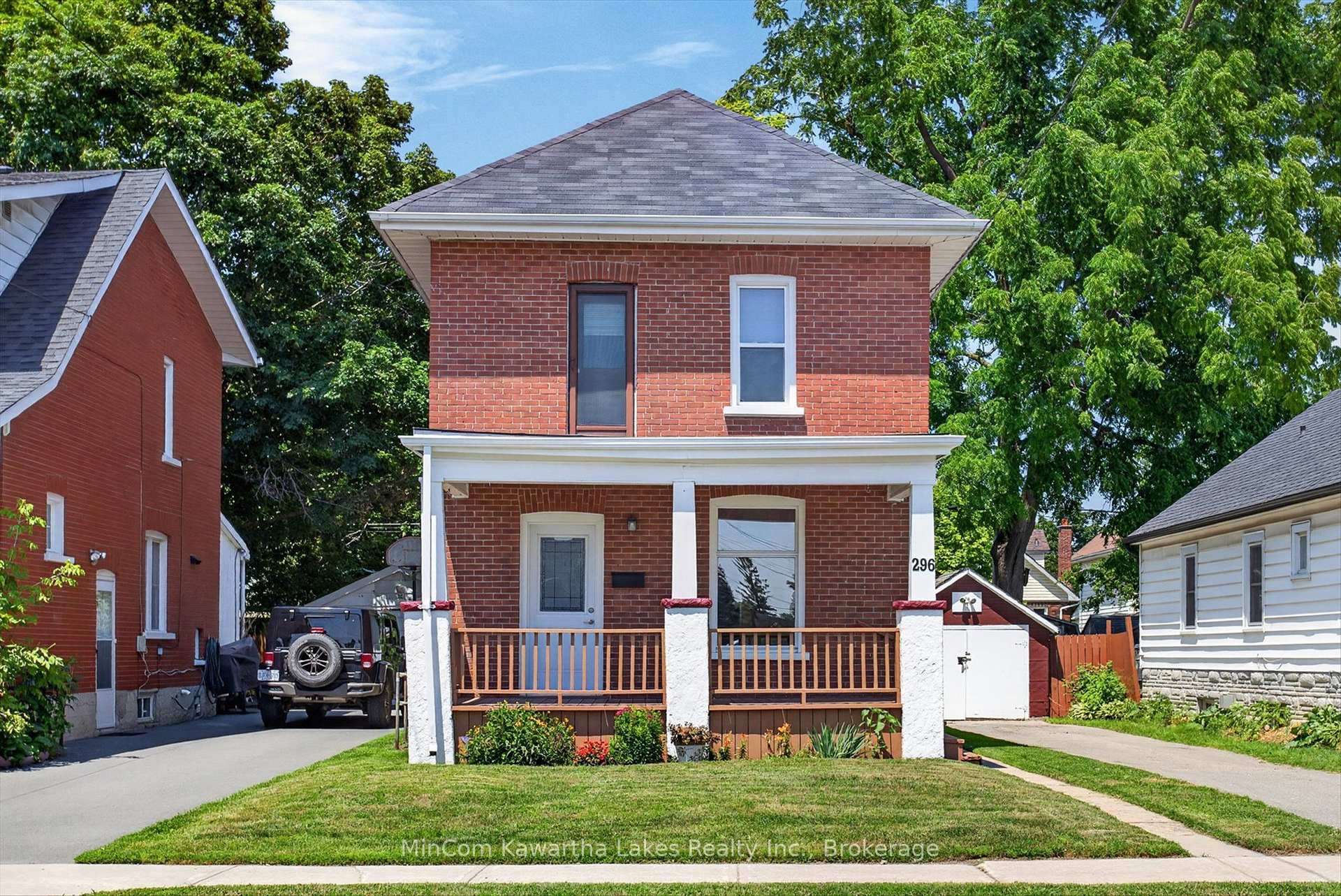 Photo 1 of 296 Braidwood Avenue, Peterborough, Otonabee Ward 1 — HOMEH