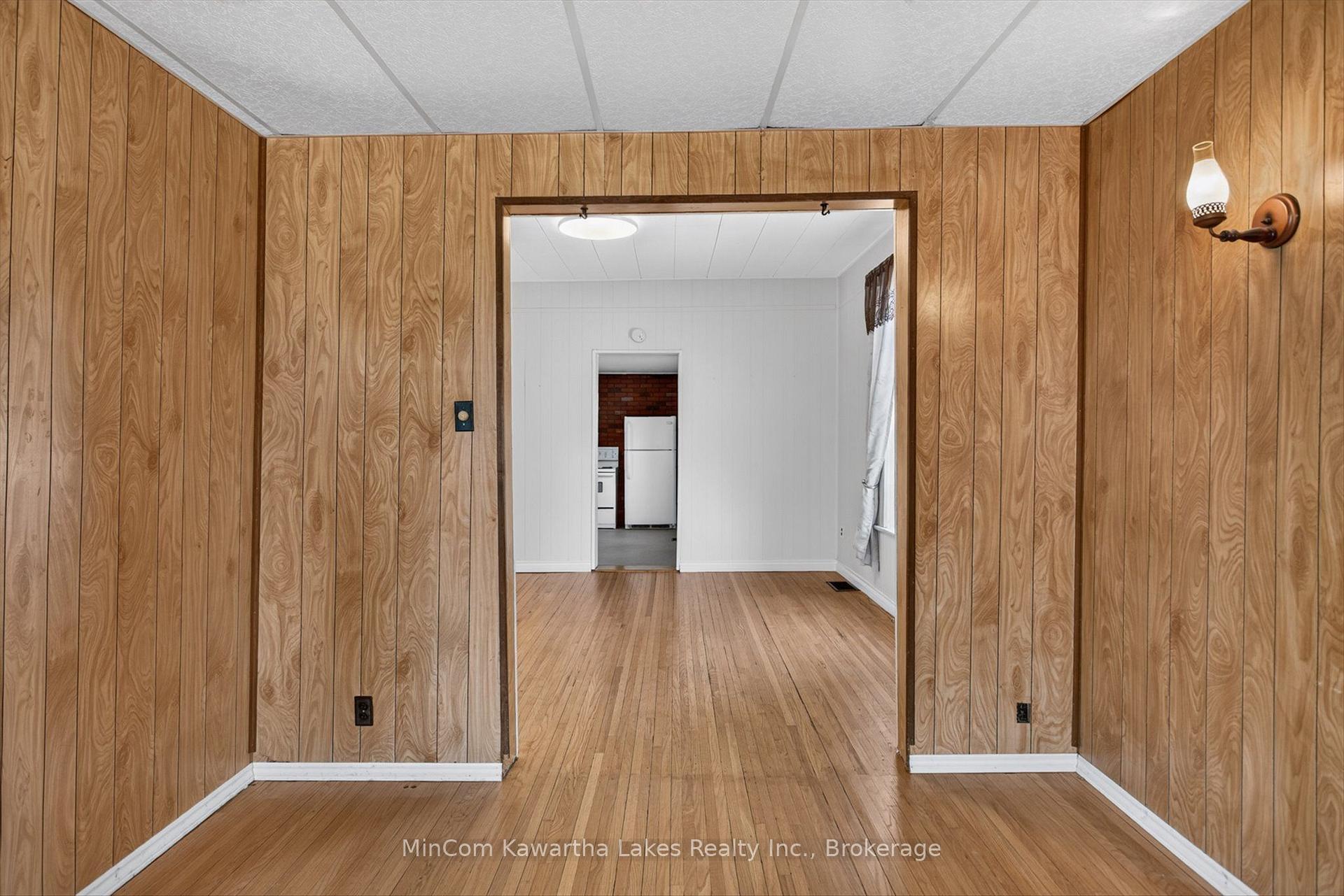 Photo 11 of 296 Braidwood Avenue, Peterborough, Otonabee Ward 1 — HOMEH
