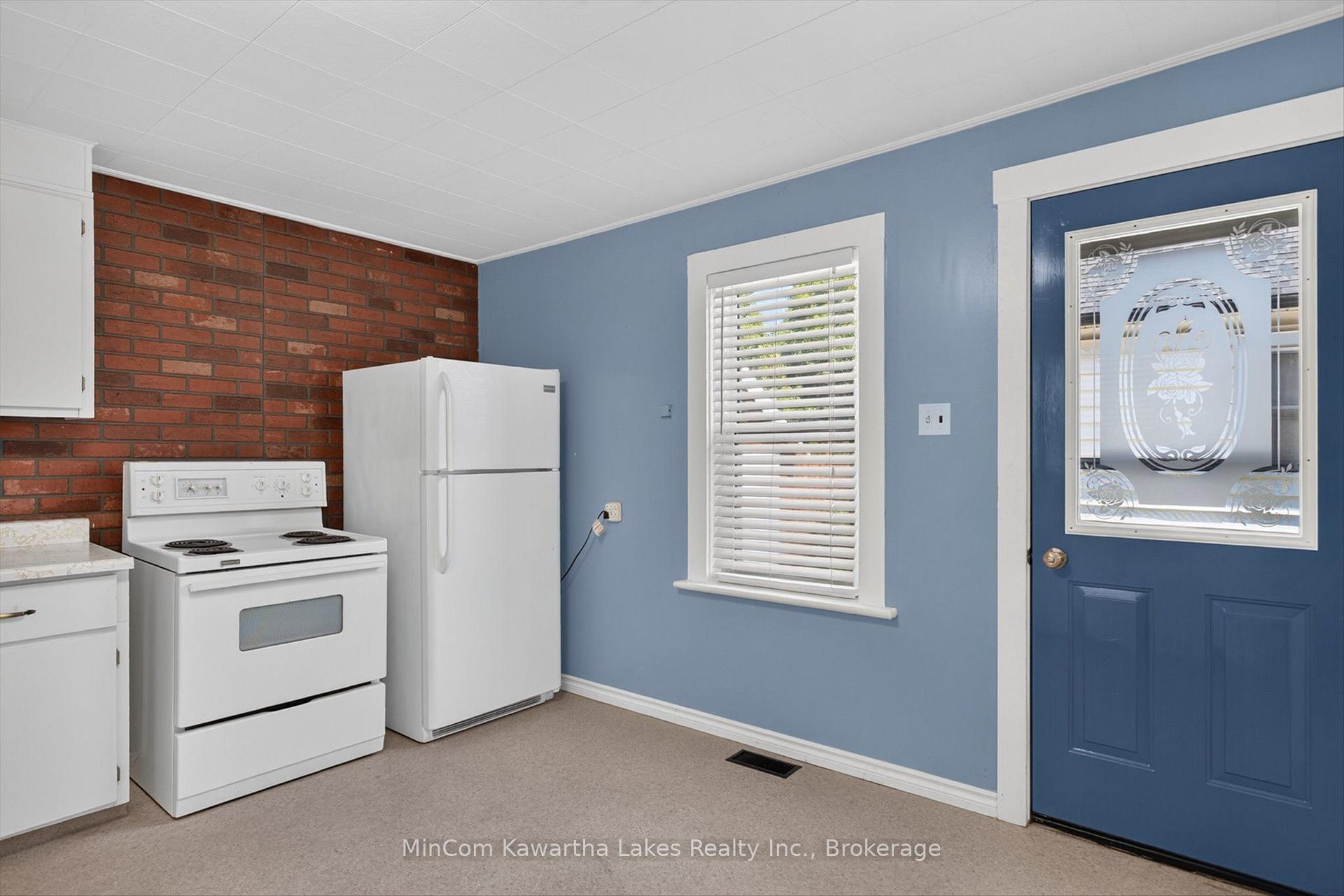 Photo 17 of 296 Braidwood Avenue, Peterborough, Otonabee Ward 1 — HOMEH