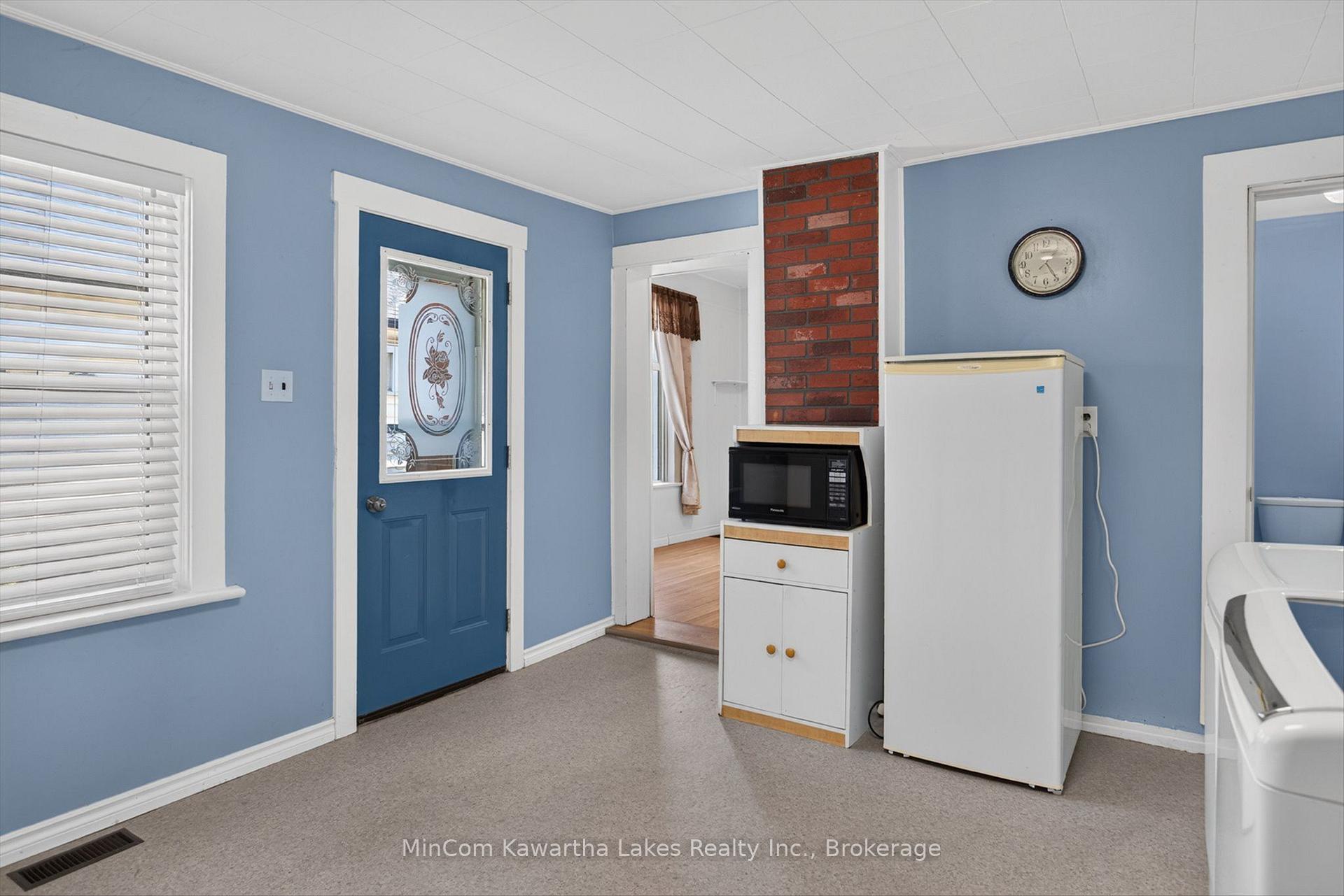 Photo 20 of 296 Braidwood Avenue, Peterborough, Otonabee Ward 1 — HOMEH