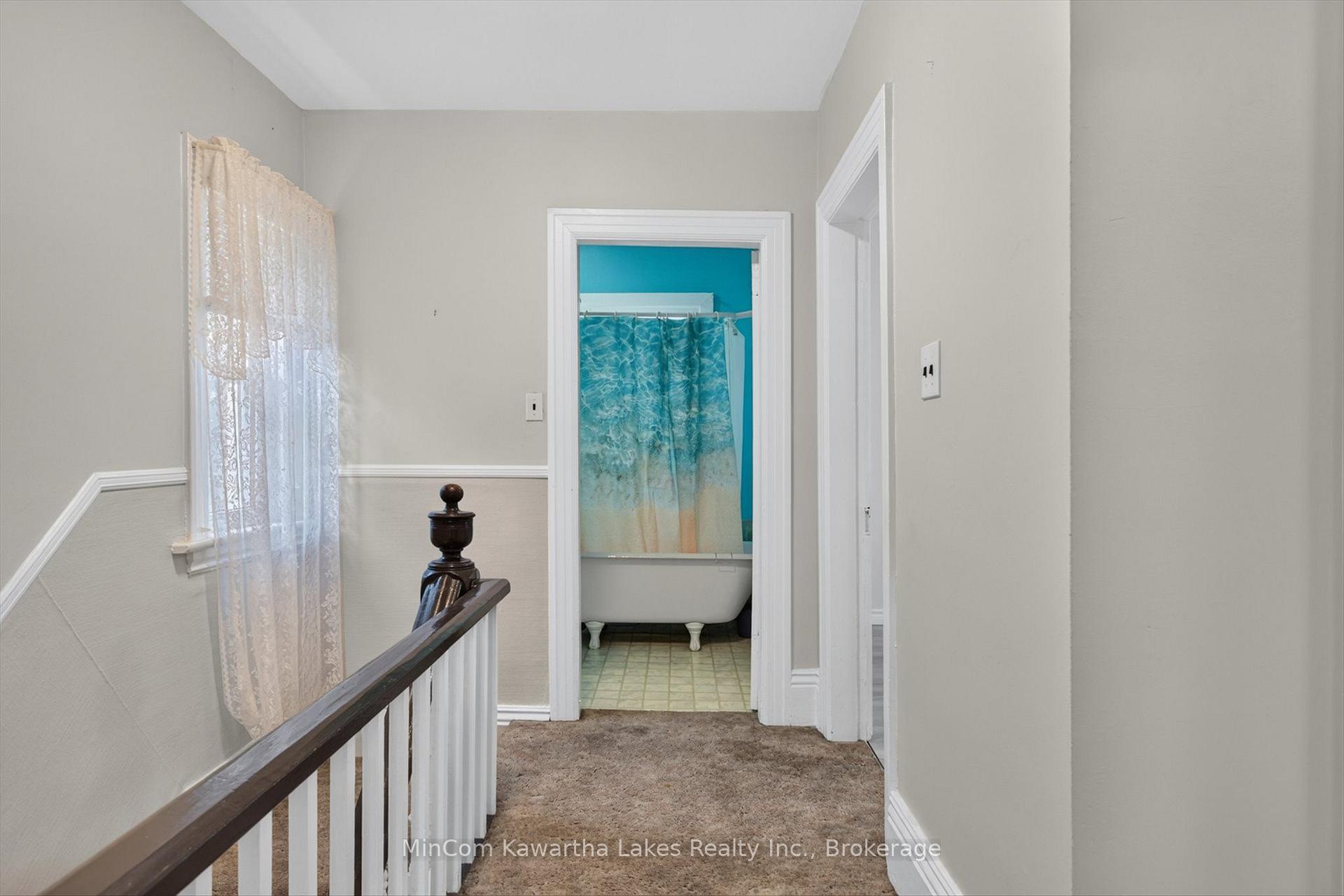 Photo 24 of 296 Braidwood Avenue, Peterborough, Otonabee Ward 1 — HOMEH