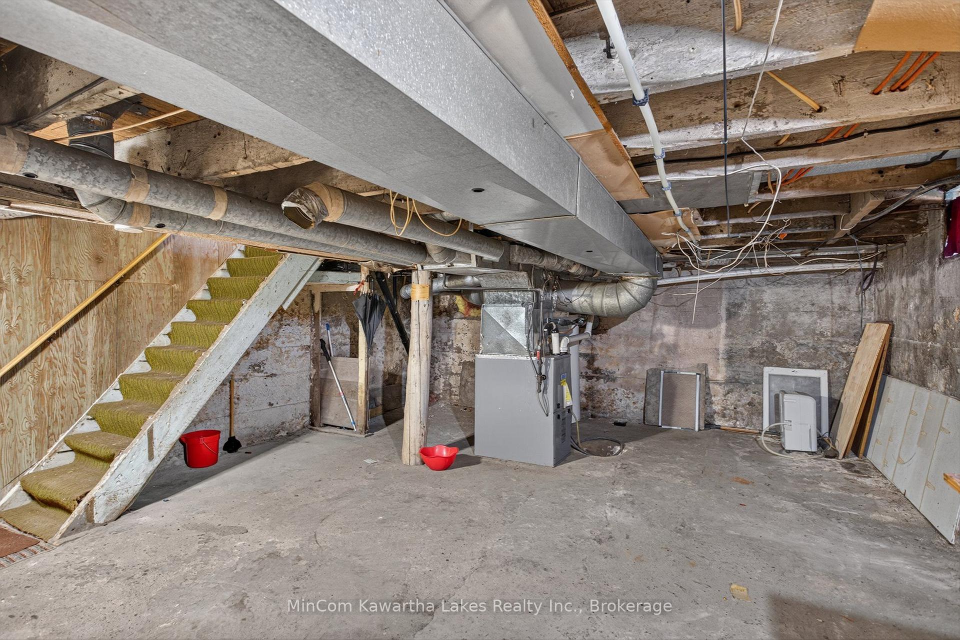 Photo 37 of 296 Braidwood Avenue, Peterborough, Otonabee Ward 1 — HOMEH
