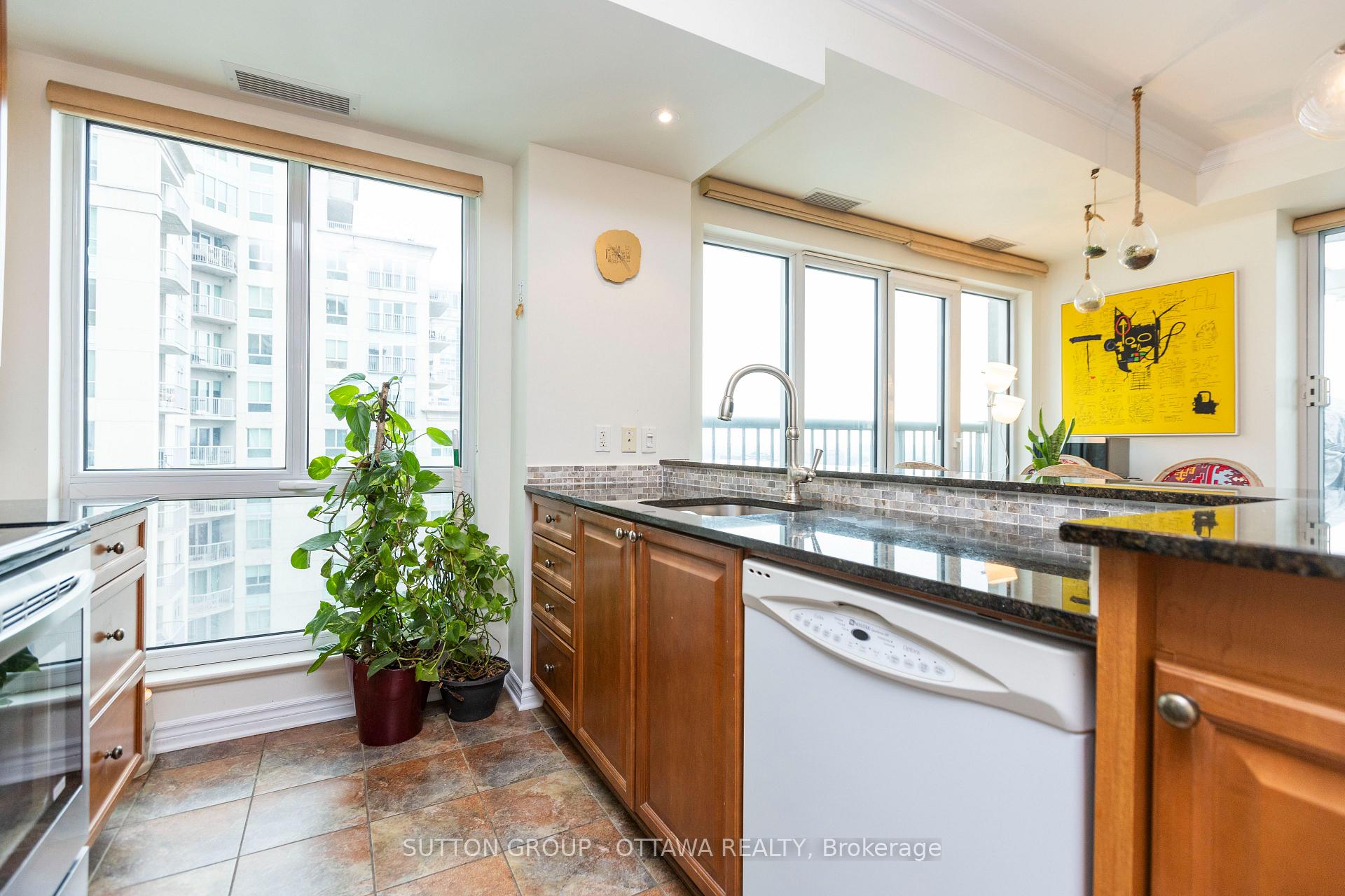 Photo 13 of Unit 2007, 200 Rideau Street, Ottawa, Sandy Hill — HOMEH