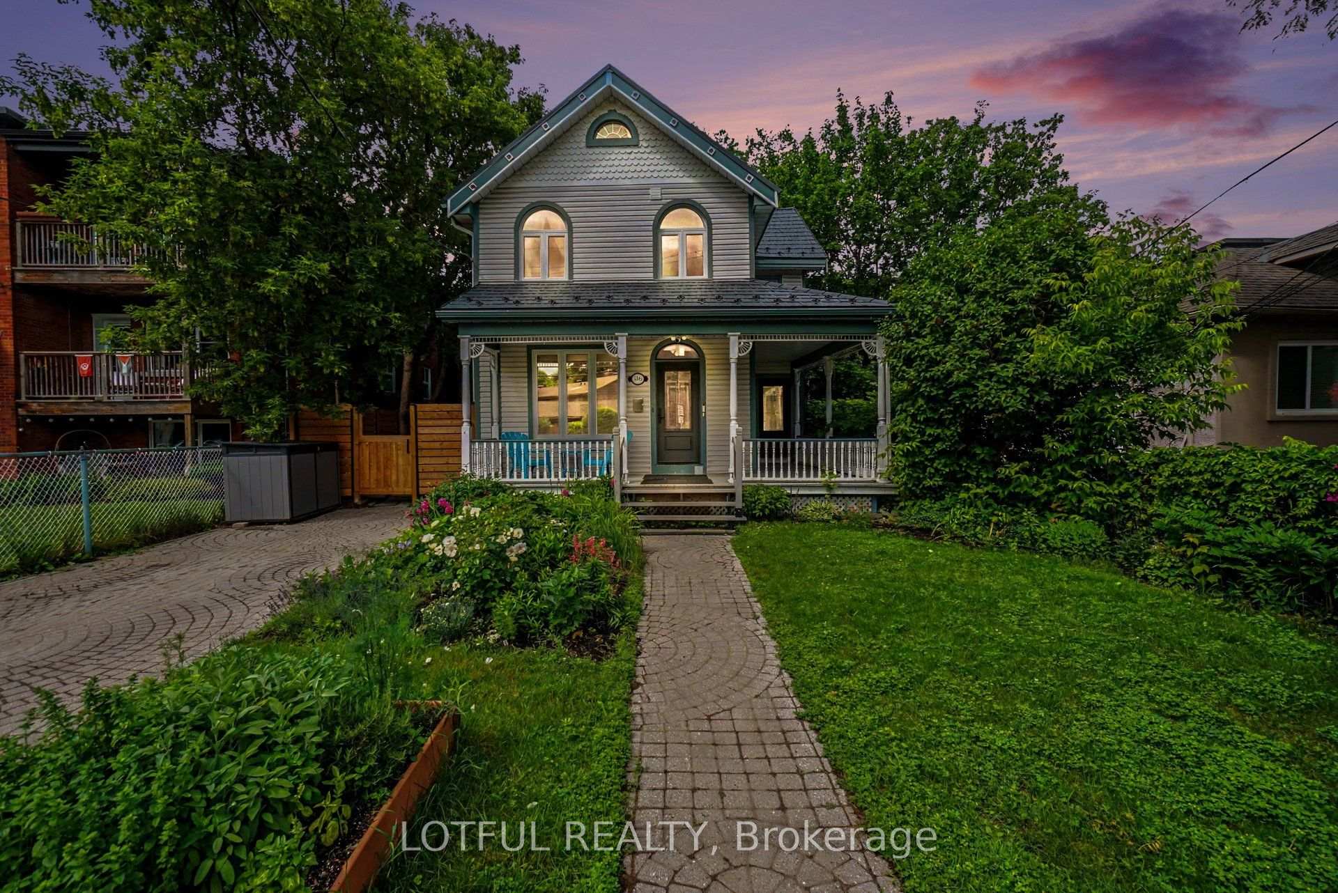 Photo of 518 Hilson Avenue