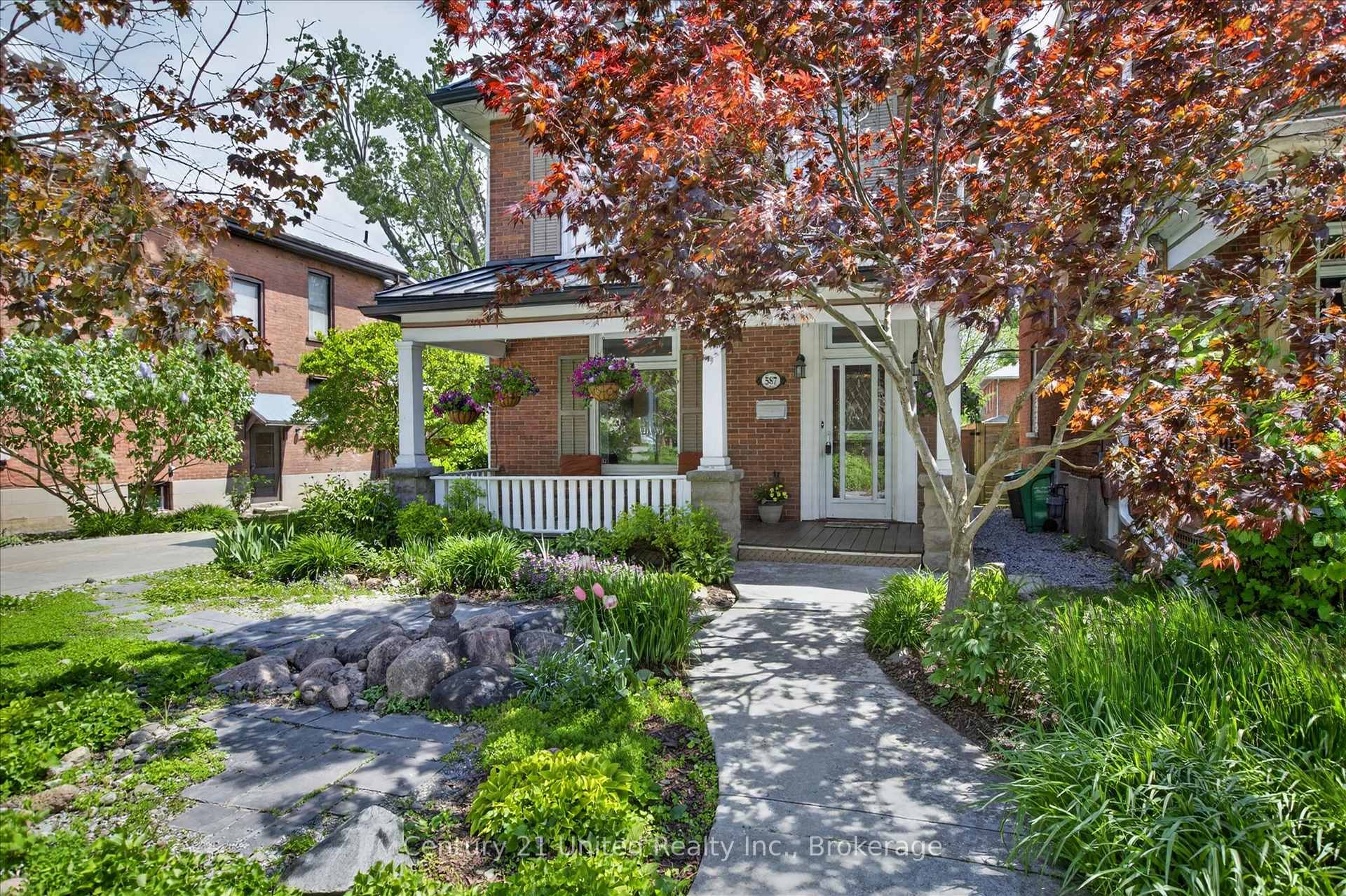 Photo 3 of 587 Gilmour Street, Peterborough, Town Ward 3 — HOMEH