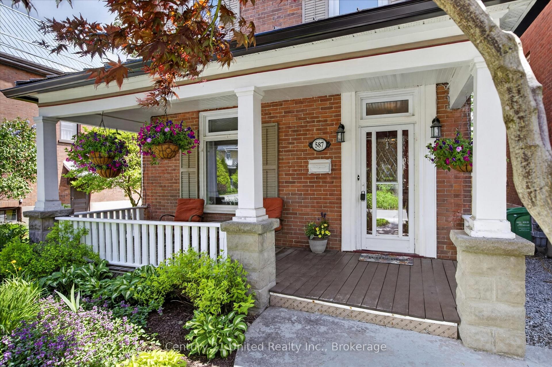 Photo 4 of 587 Gilmour Street, Peterborough, Town Ward 3 — HOMEH