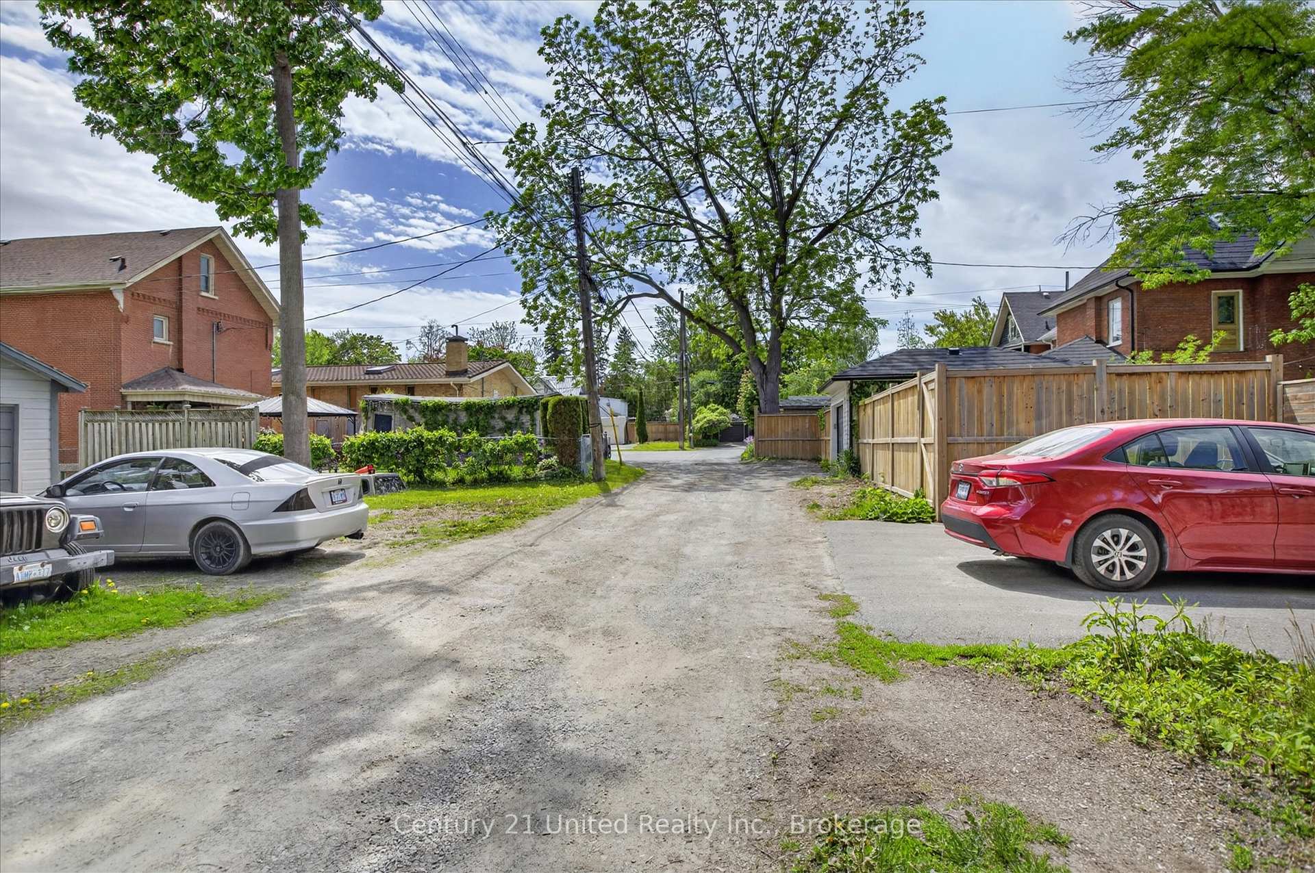 Photo 42 of 587 Gilmour Street, Peterborough, Town Ward 3 — HOMEH