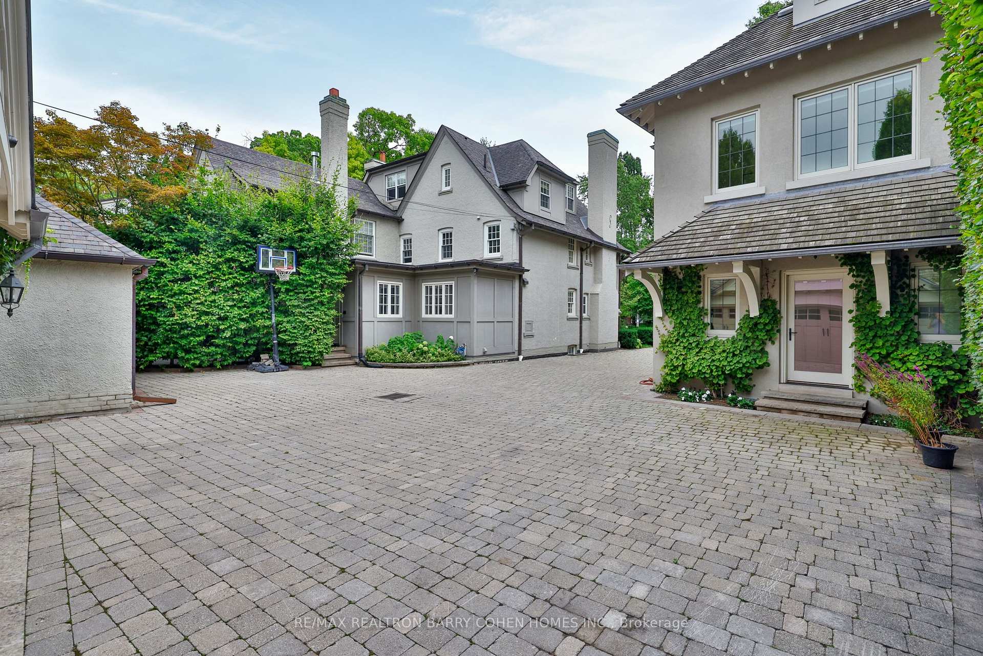 Photo 50 of 30 Whitney Avenue, Toronto, Rosedale-Moore Park — HOMEH