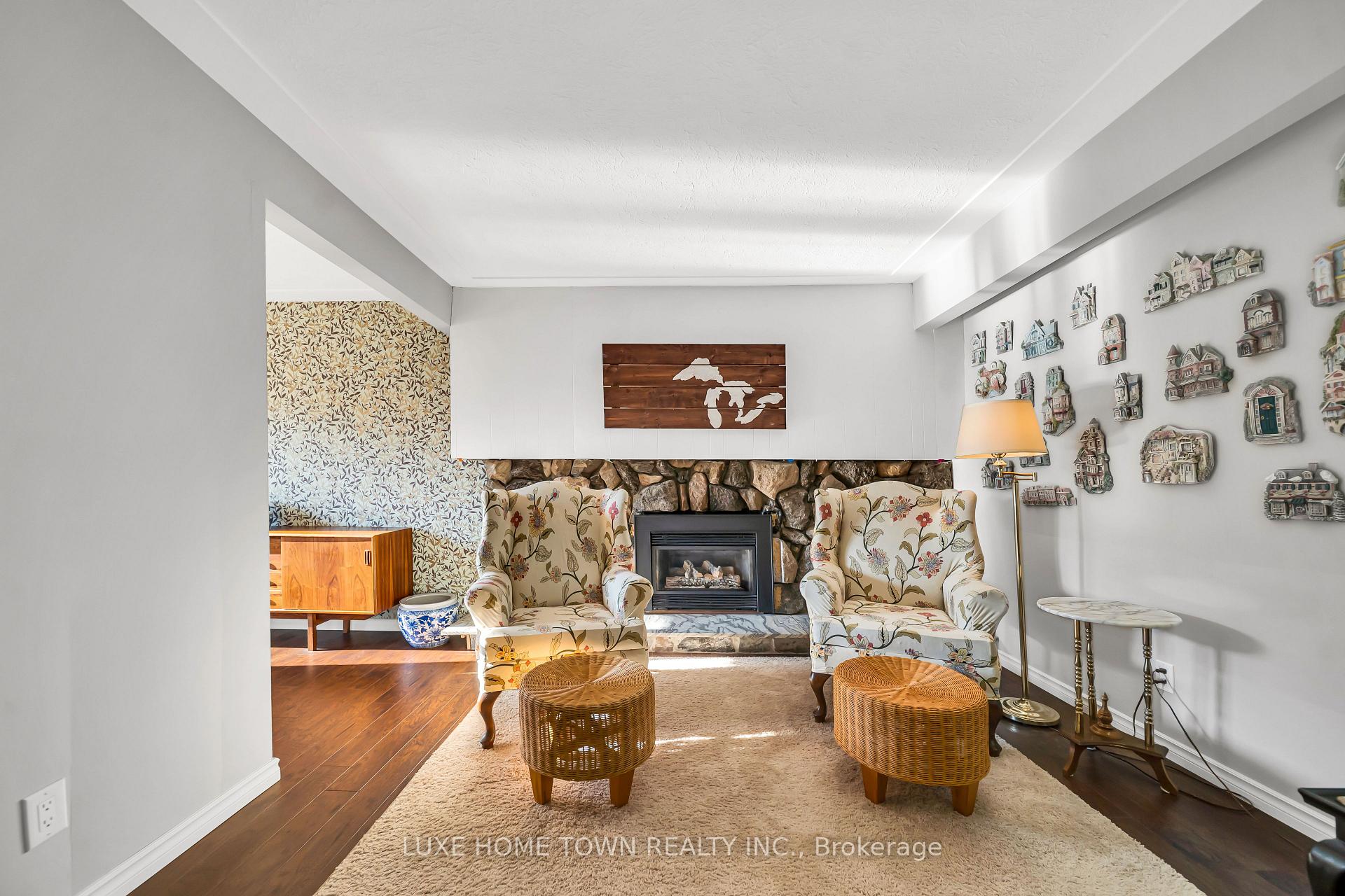 Photo 8 of 12 Mcnab Drive, Grimsby, Grimsby East — HOMEH