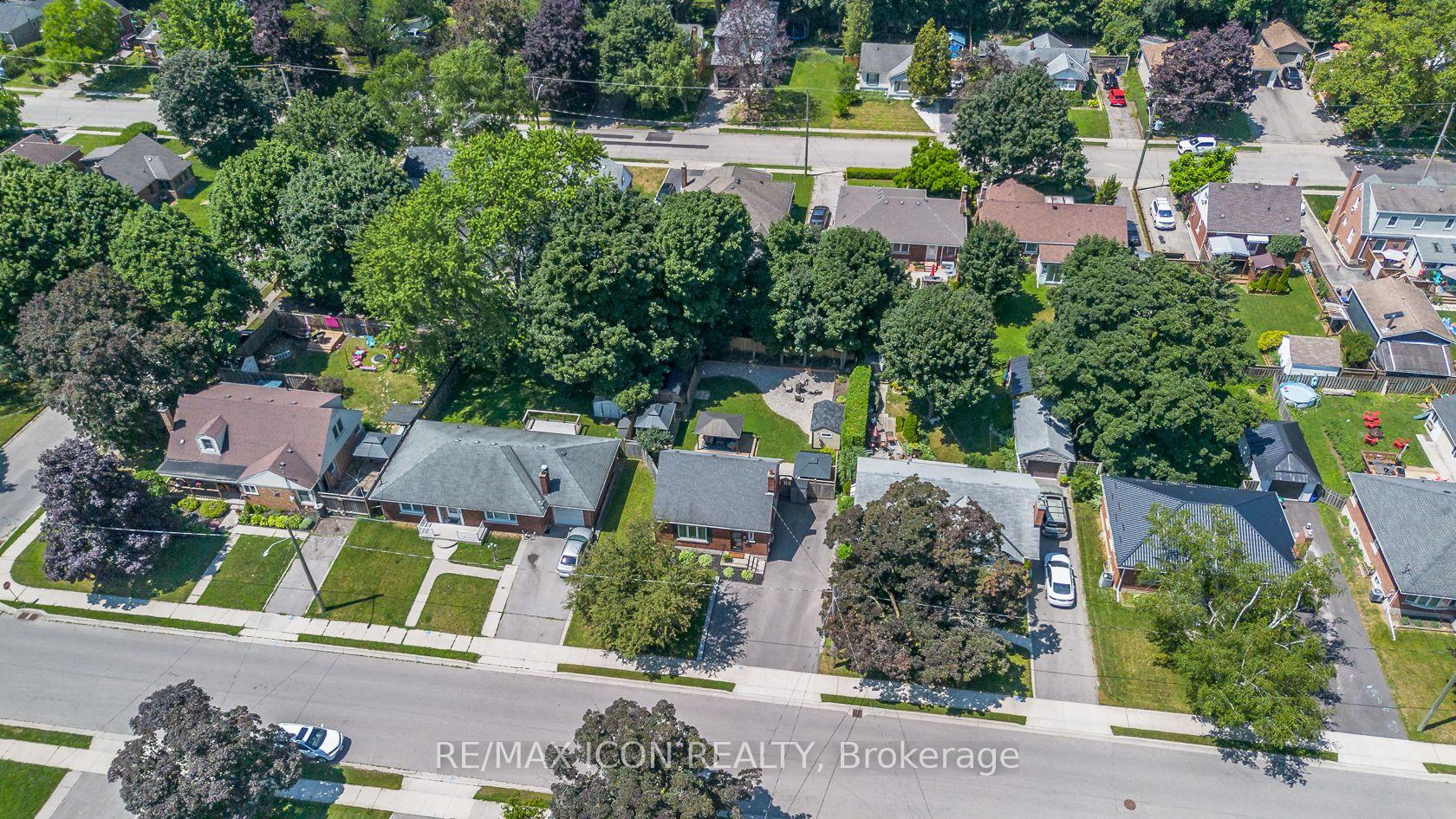 Photo 40 of 38 Scrimger Avenue, Cambridge, Christopher-Champlain — HOMEH