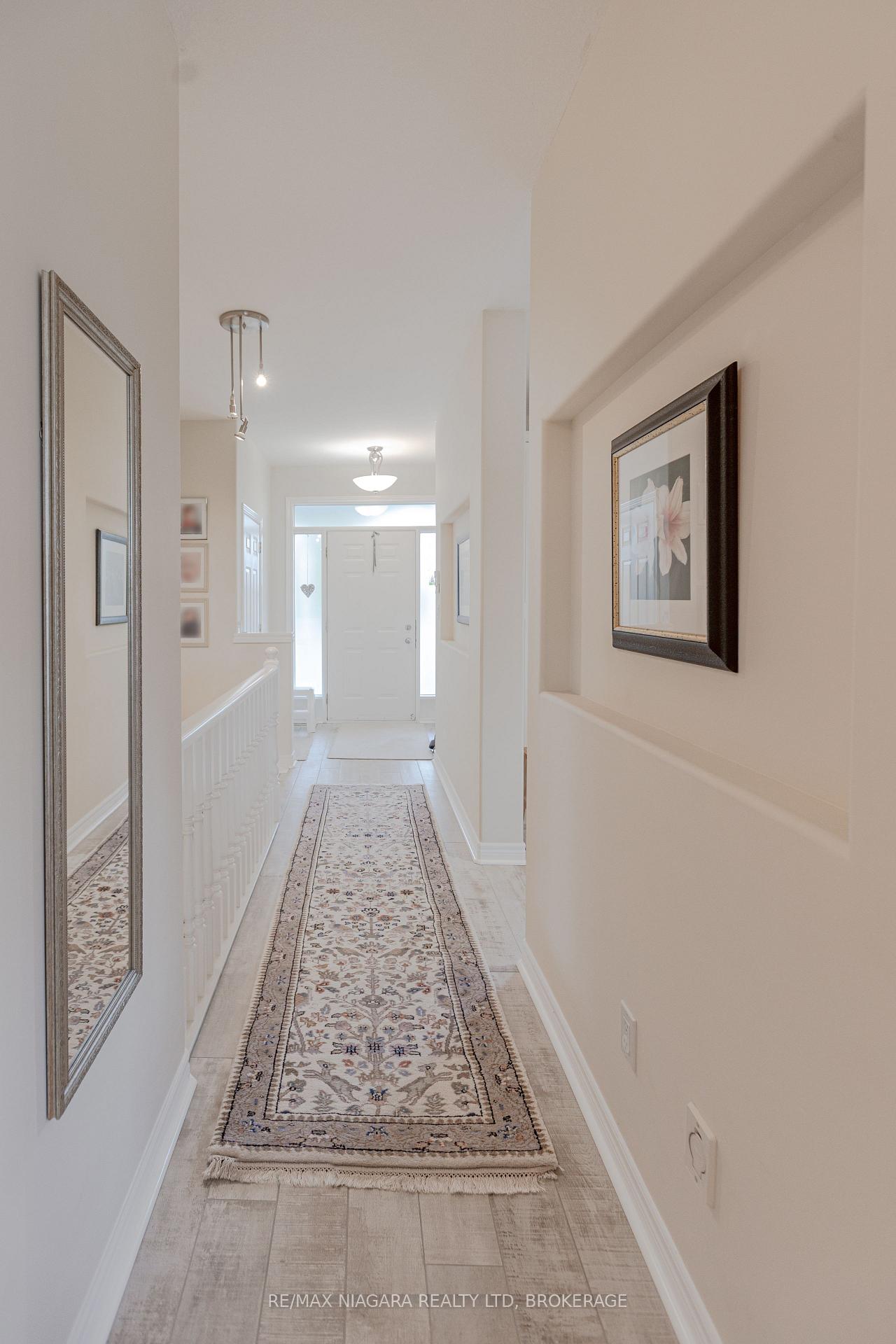 Photo 4 of 3334 Dustan Street, Lincoln, Lincoln-Jordan/Vineland — HOMEH