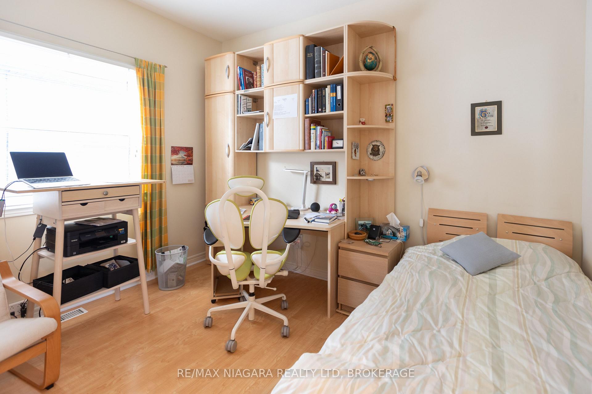 Photo 16 of 3334 Dustan Street, Lincoln, Lincoln-Jordan/Vineland — HOMEH