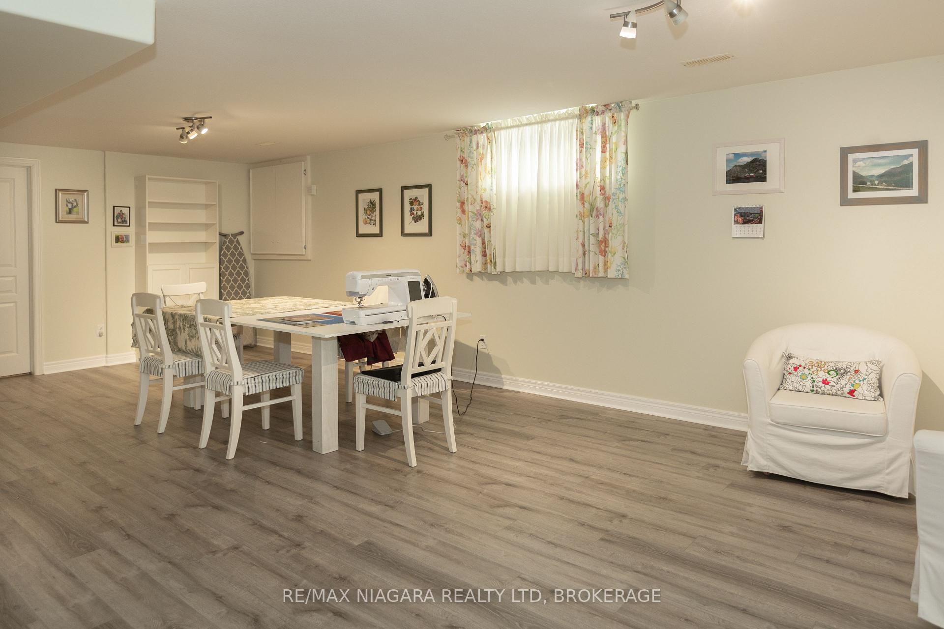 Photo 20 of 3334 Dustan Street, Lincoln, Lincoln-Jordan/Vineland — HOMEH