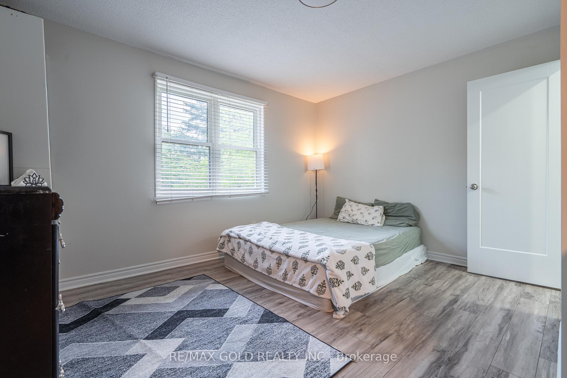 Photo 12 of 23 Judith Crescent, Brampton, Northgate — HOMEH