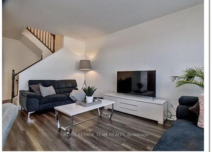 Photo 30 of 195 Kimpton Drive, Ottawa, Stittsville (North) — HOMEH