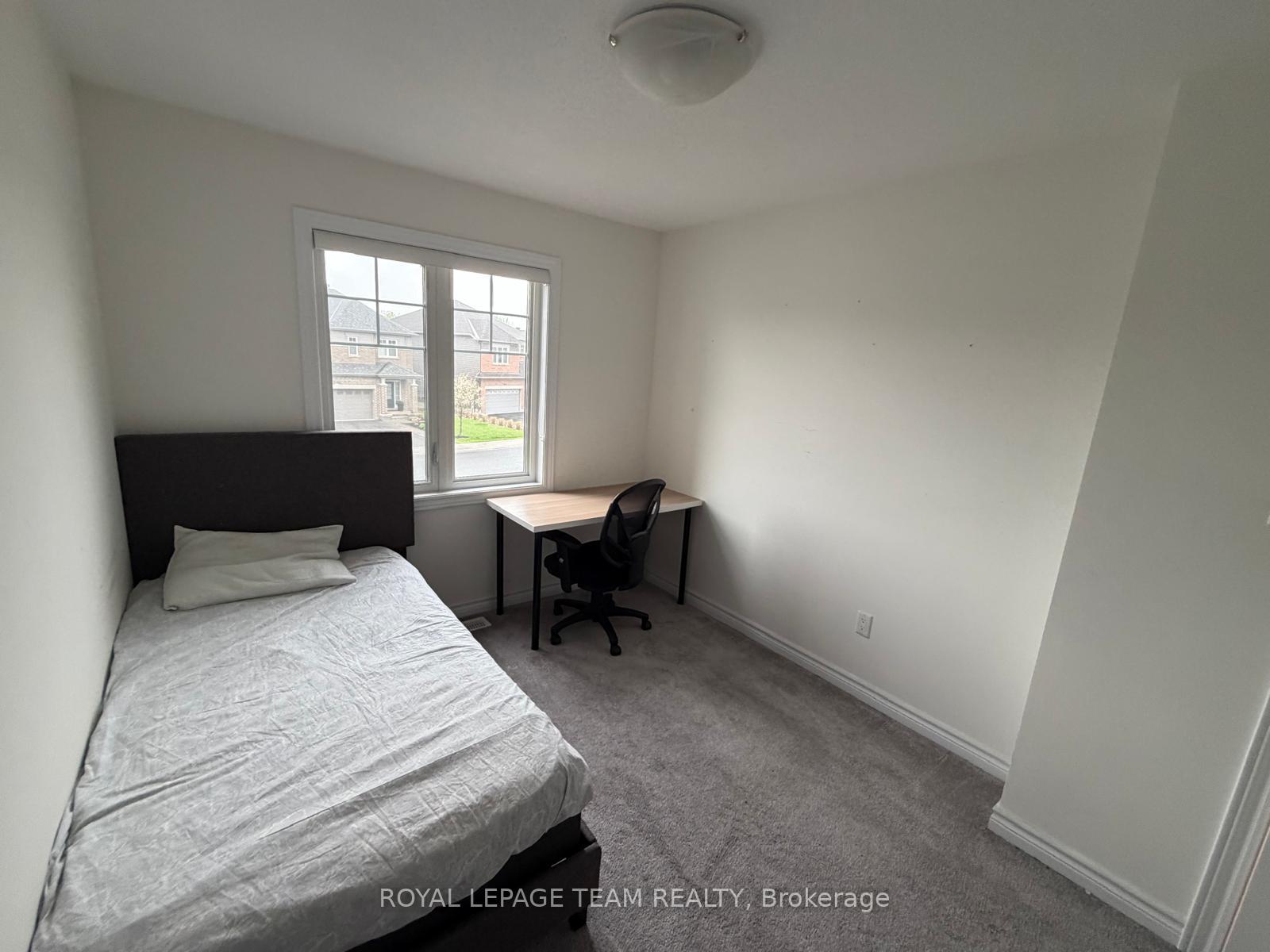 Photo 37 of 195 Kimpton Drive, Ottawa, Stittsville (North) — HOMEH