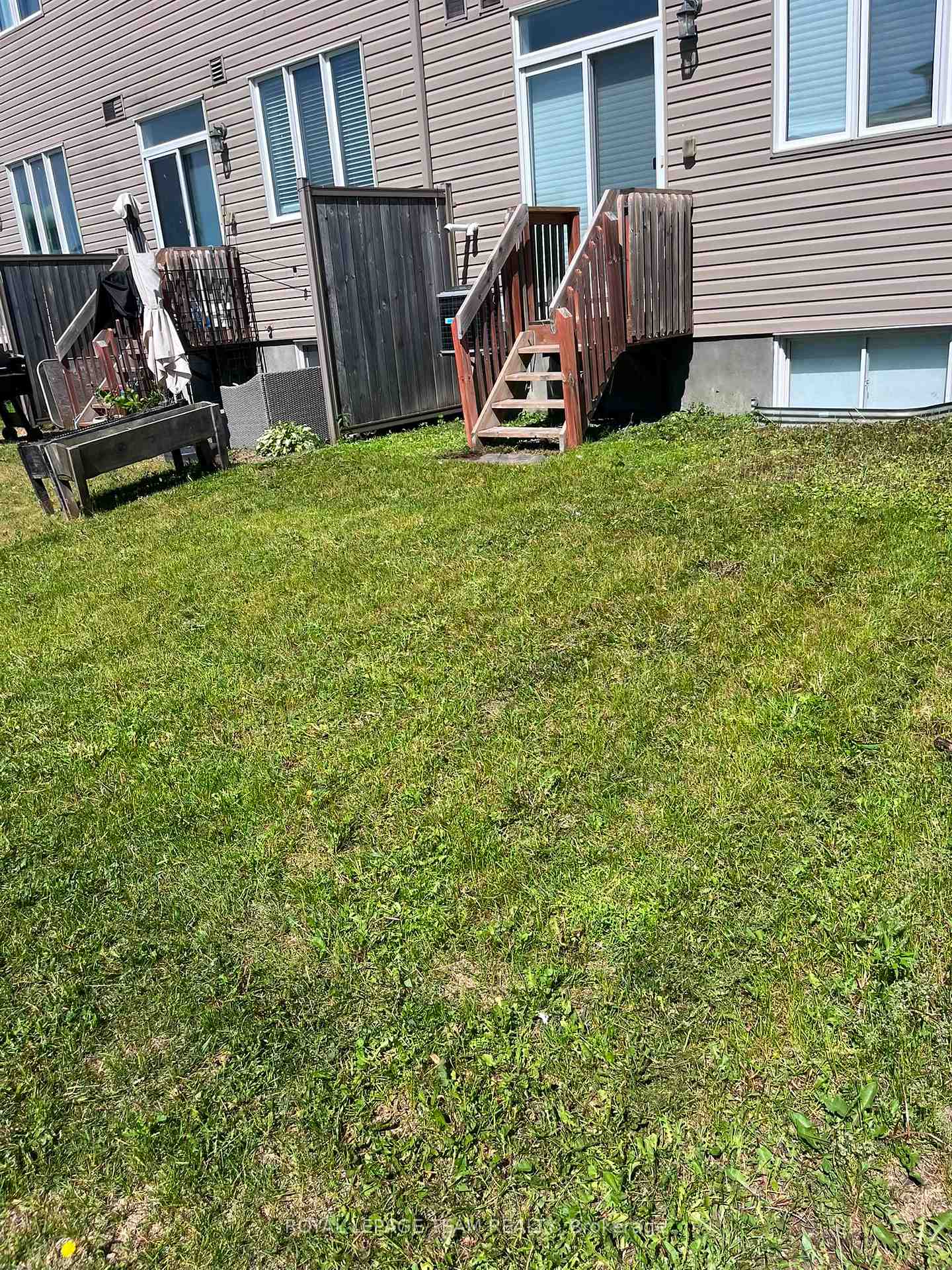 Photo 40 of 195 Kimpton Drive, Ottawa, Stittsville (North) — HOMEH