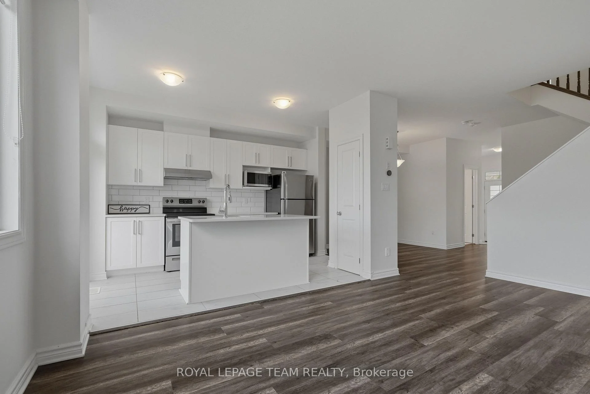 Photo 8 of 195 Kimpton Drive, Ottawa, Stittsville (North) — HOMEH