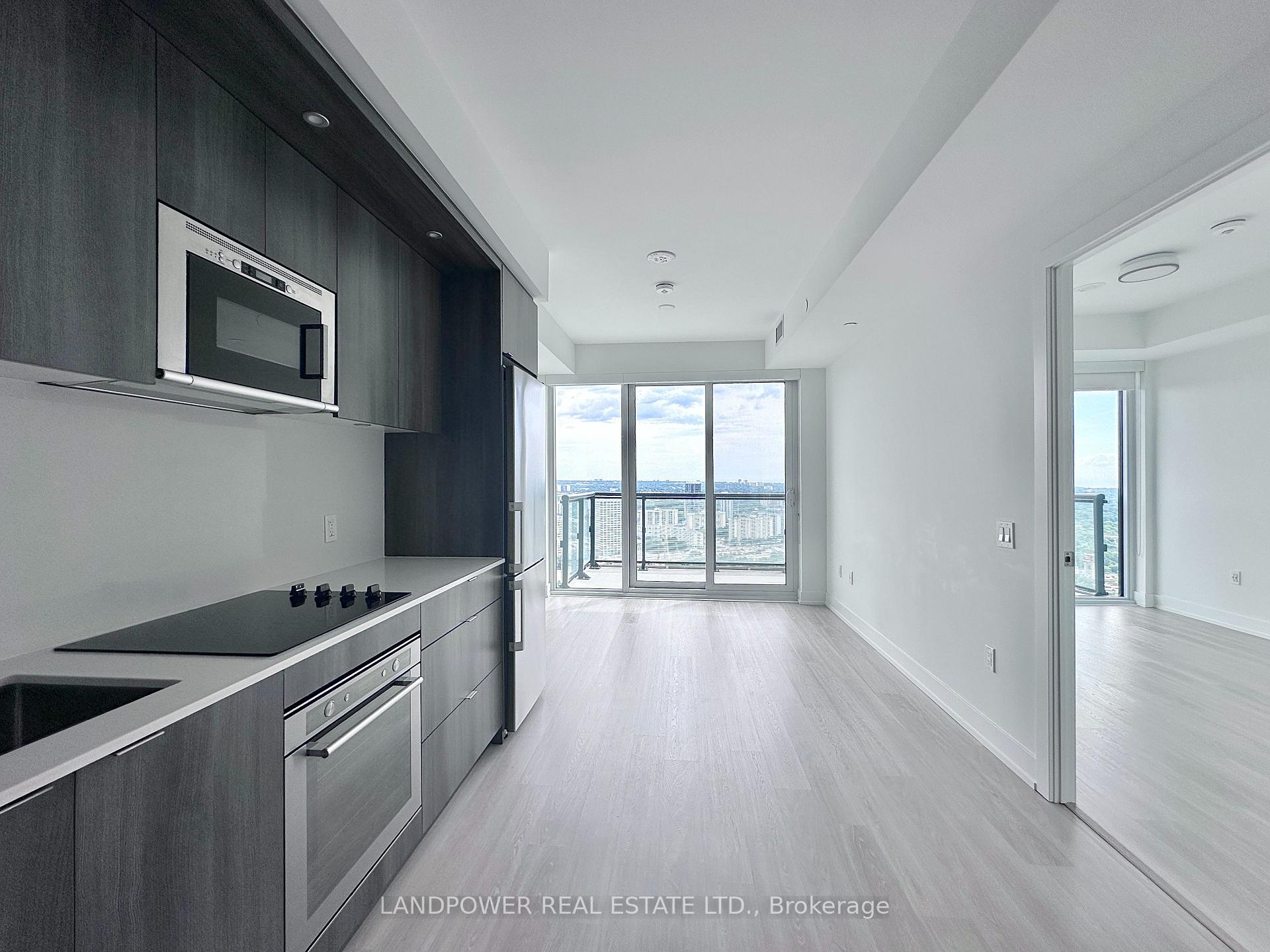 Front of Unit 4206, 30 Inn On The Park Drive