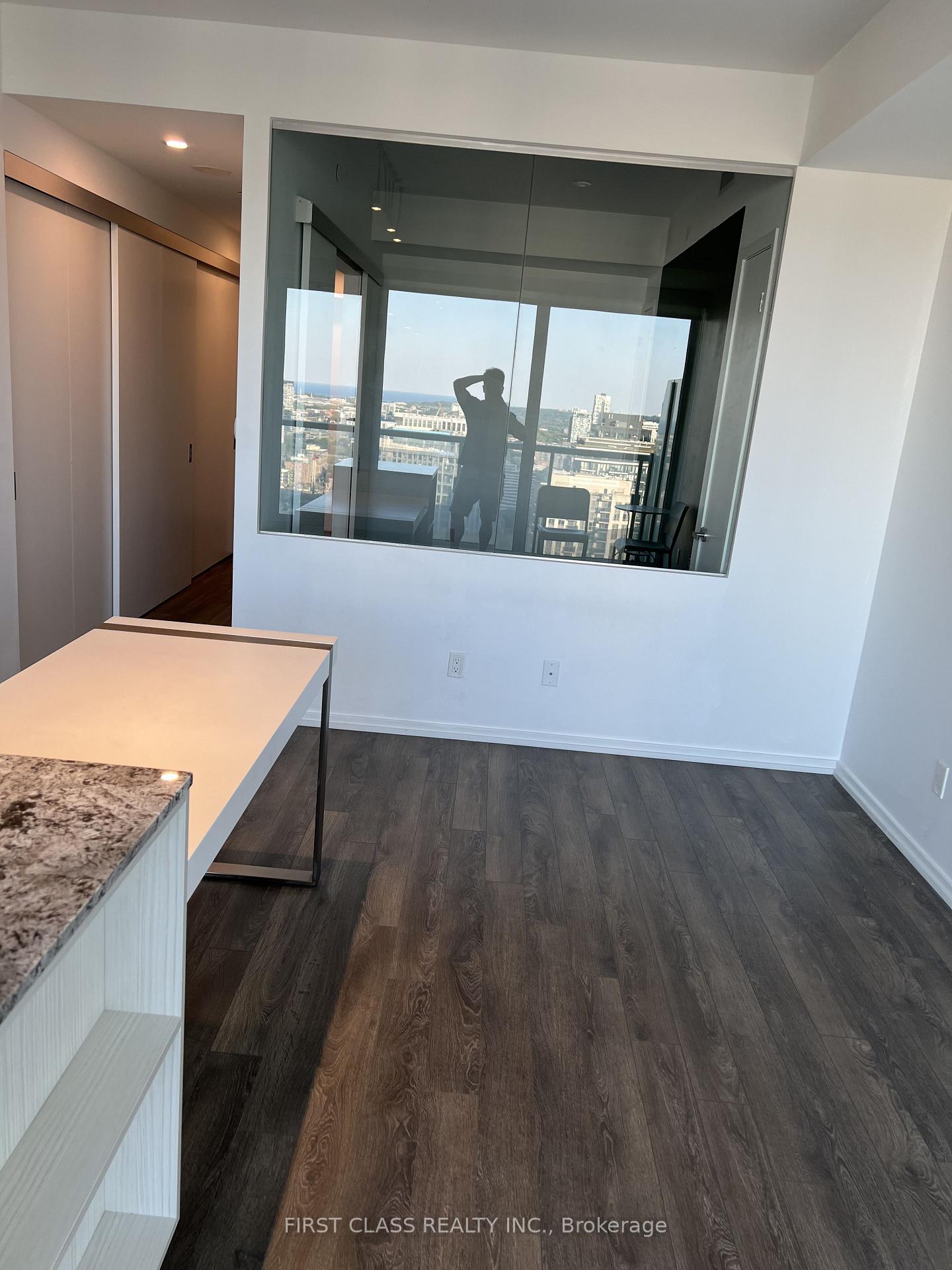 Photo 6 of Unit 3003, 197 Yonge Street, Toronto, Church-Yonge Corridor — HOMEH