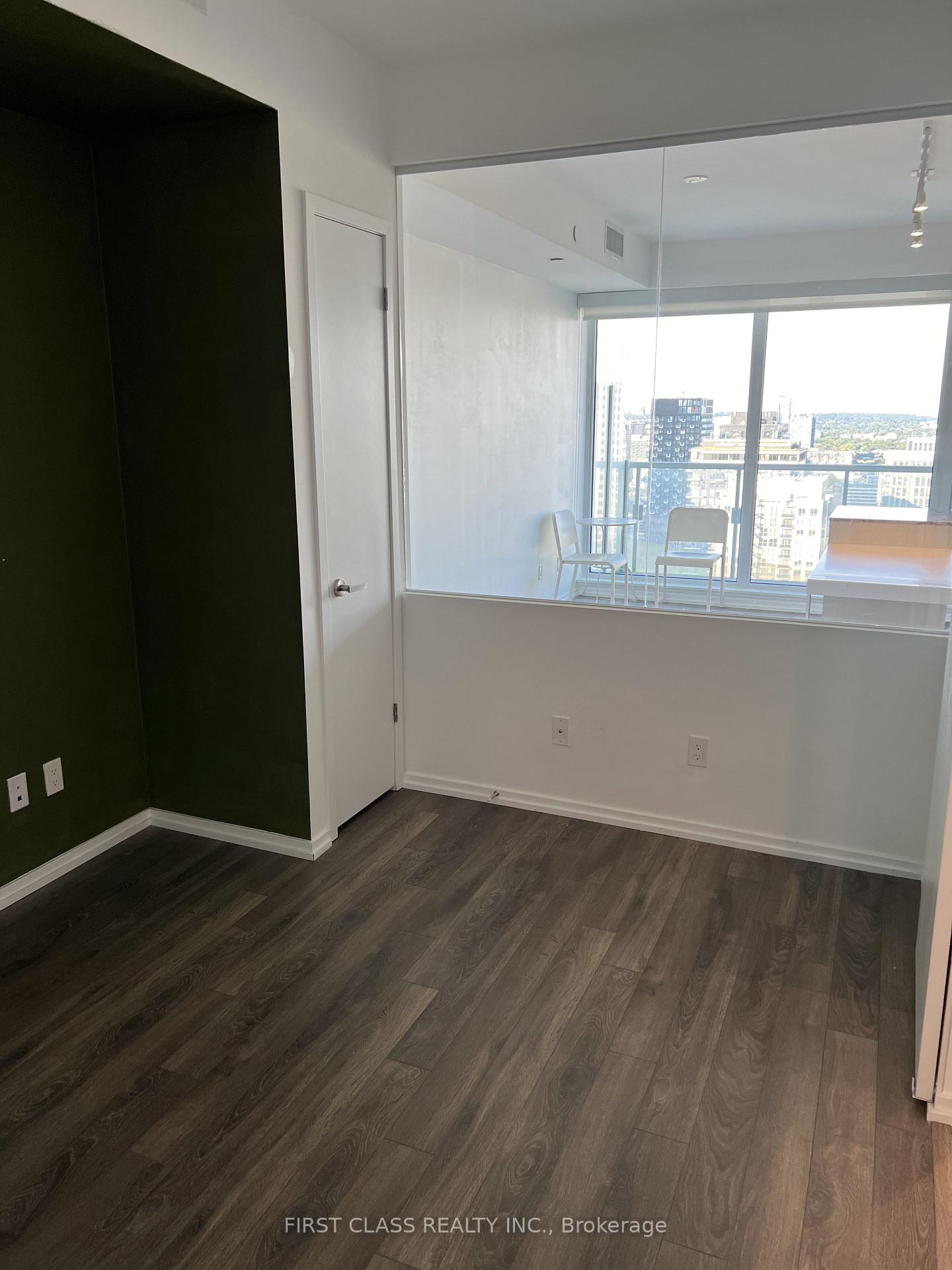 Photo 9 of Unit 3003, 197 Yonge Street, Toronto, Church-Yonge Corridor — HOMEH