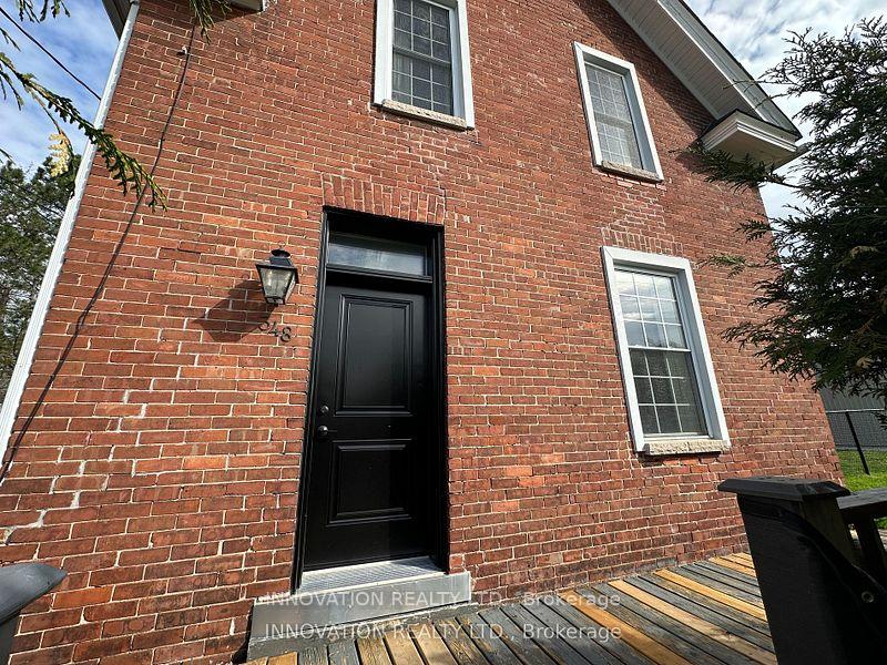 Photo 3 of Unit #2, 348 Donald B. Munro Drive, Ottawa, Carp — HOMEH